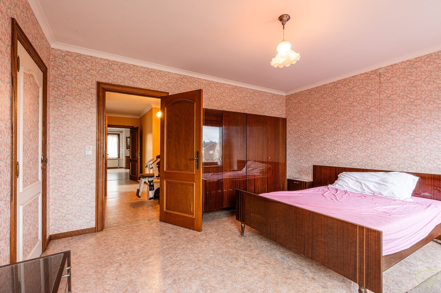 Charmante villa met royale tuin op een uitzonderlijk perceel in Sint-Laureins foto 16