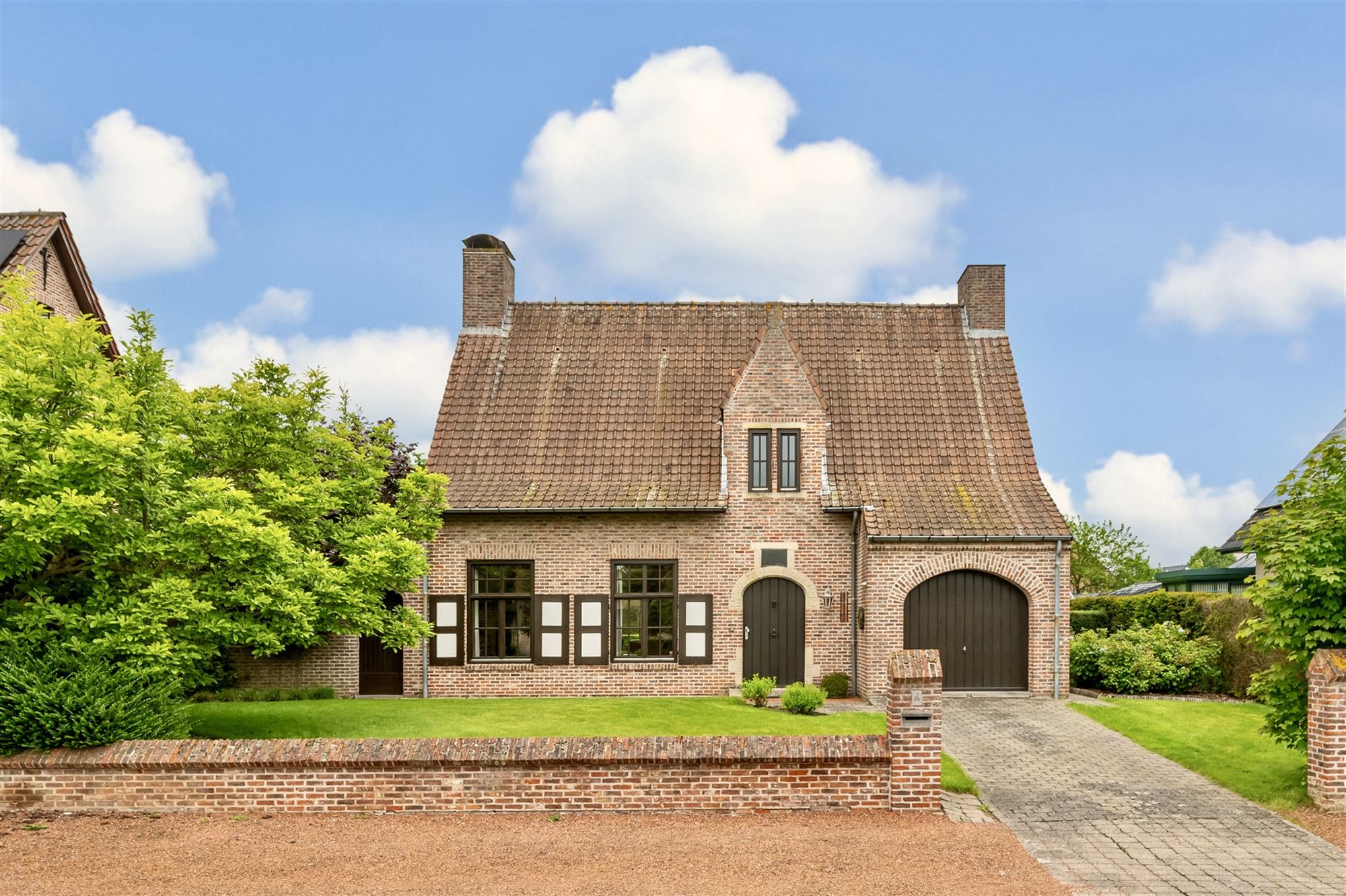 Landelijke villa met 3 slpks, 2 bdks en prachtige tuin foto 2