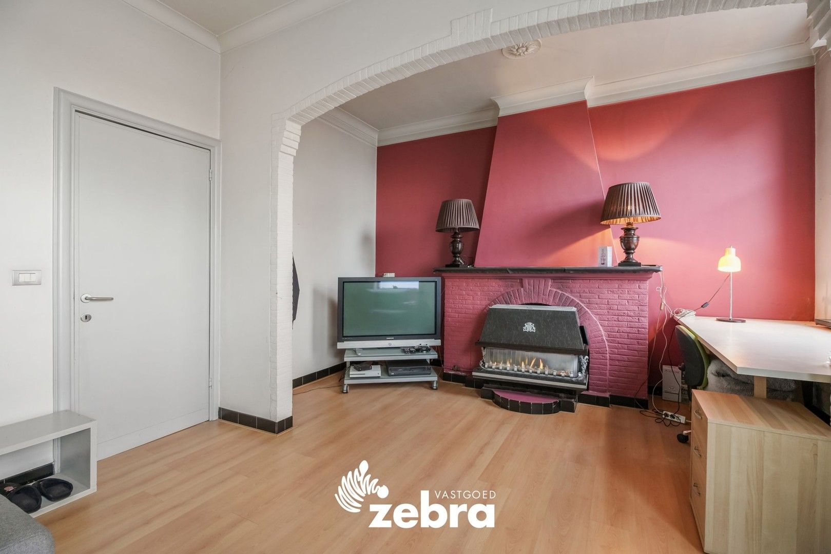 Ruime woning met mogelijkheid tot 4 slaapkamers te Roeselare! foto 5