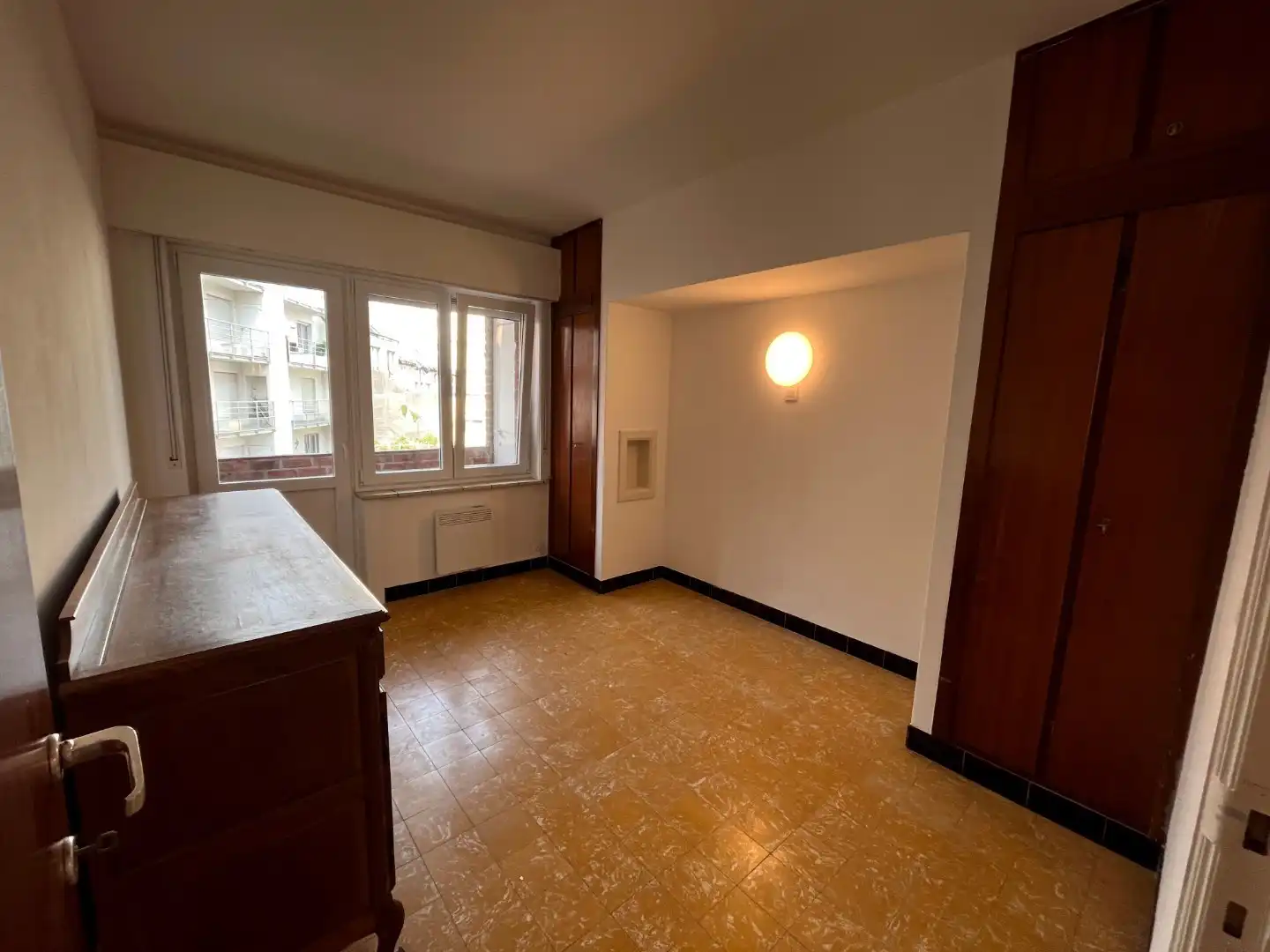 Ruim 2-slaapkamer appartement (95 m²) te koop nabij het centrum van Koksijde-Bad foto 12