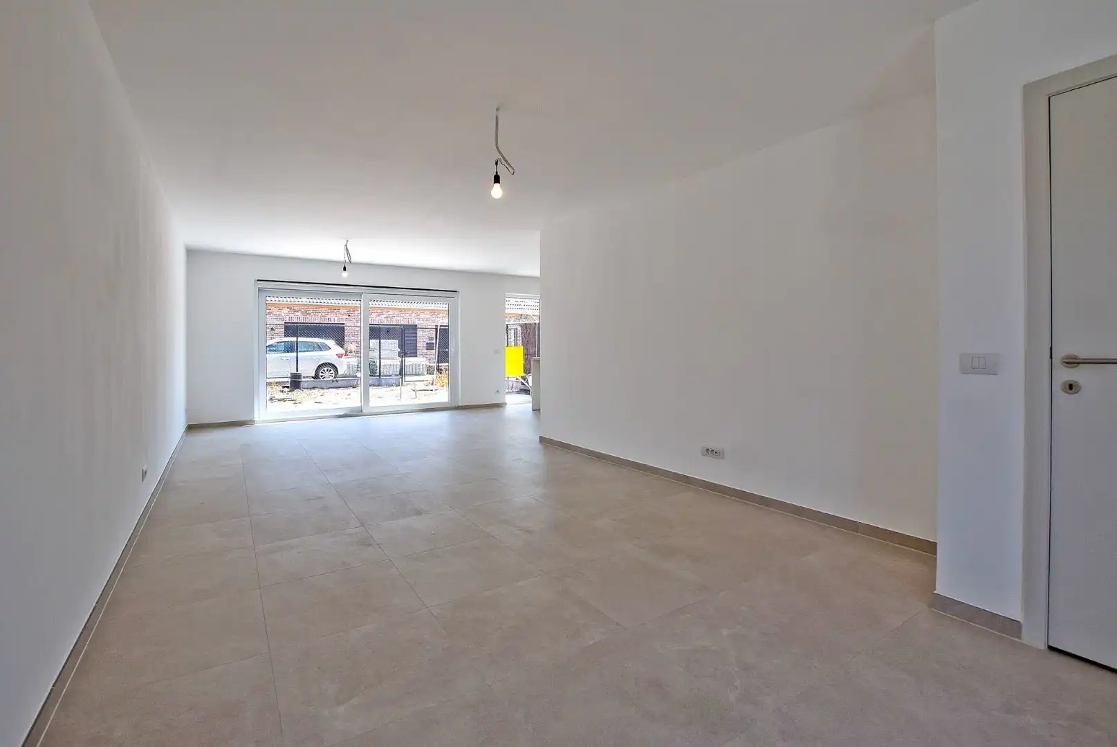 Prachtig afgewerkte nieuwbouwwoning met 4 slaapkamers te Pervijze (Diksmuide).  foto 5