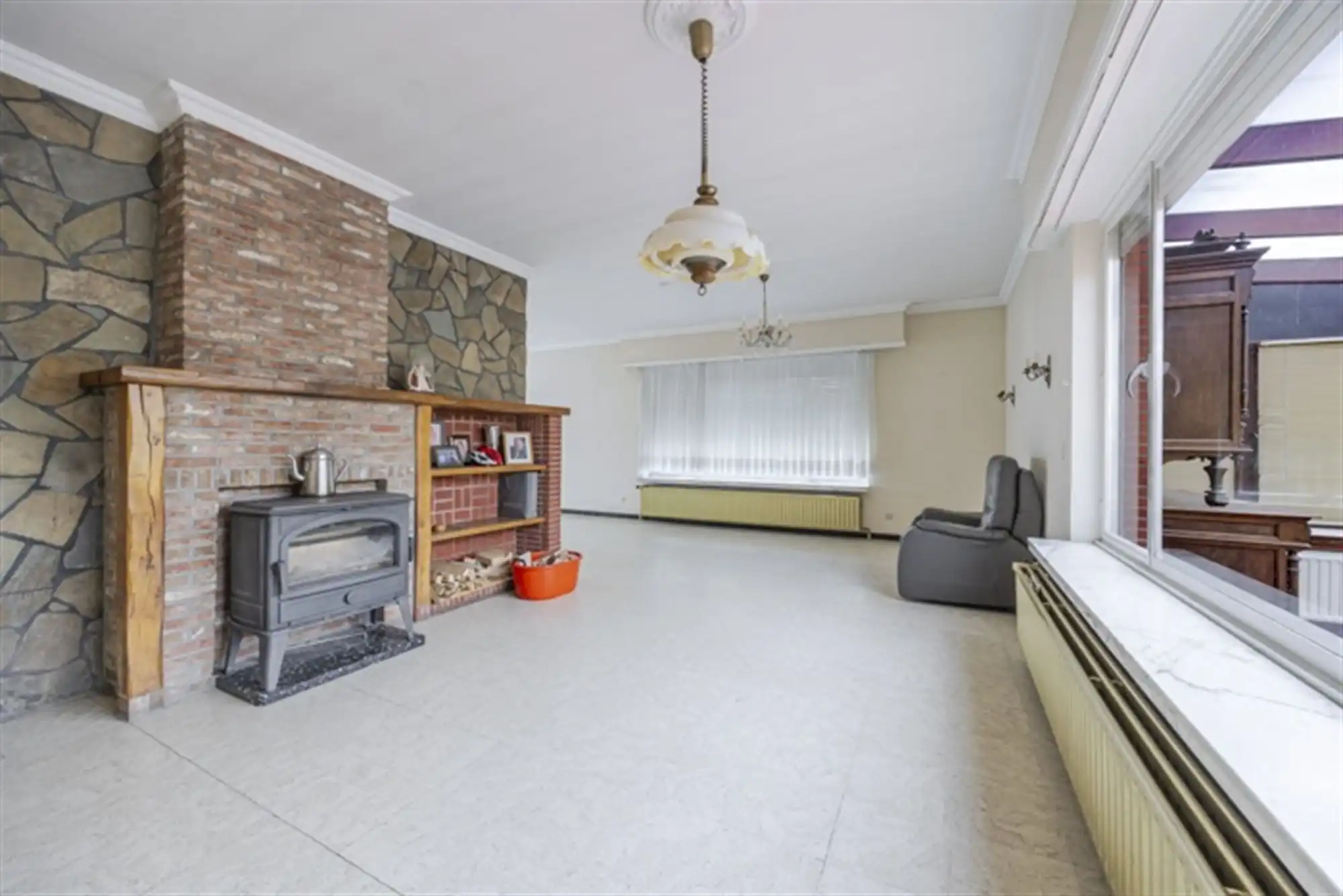 Landhuis met bijgebouwen op 3835 m² op rustige ligging foto 7