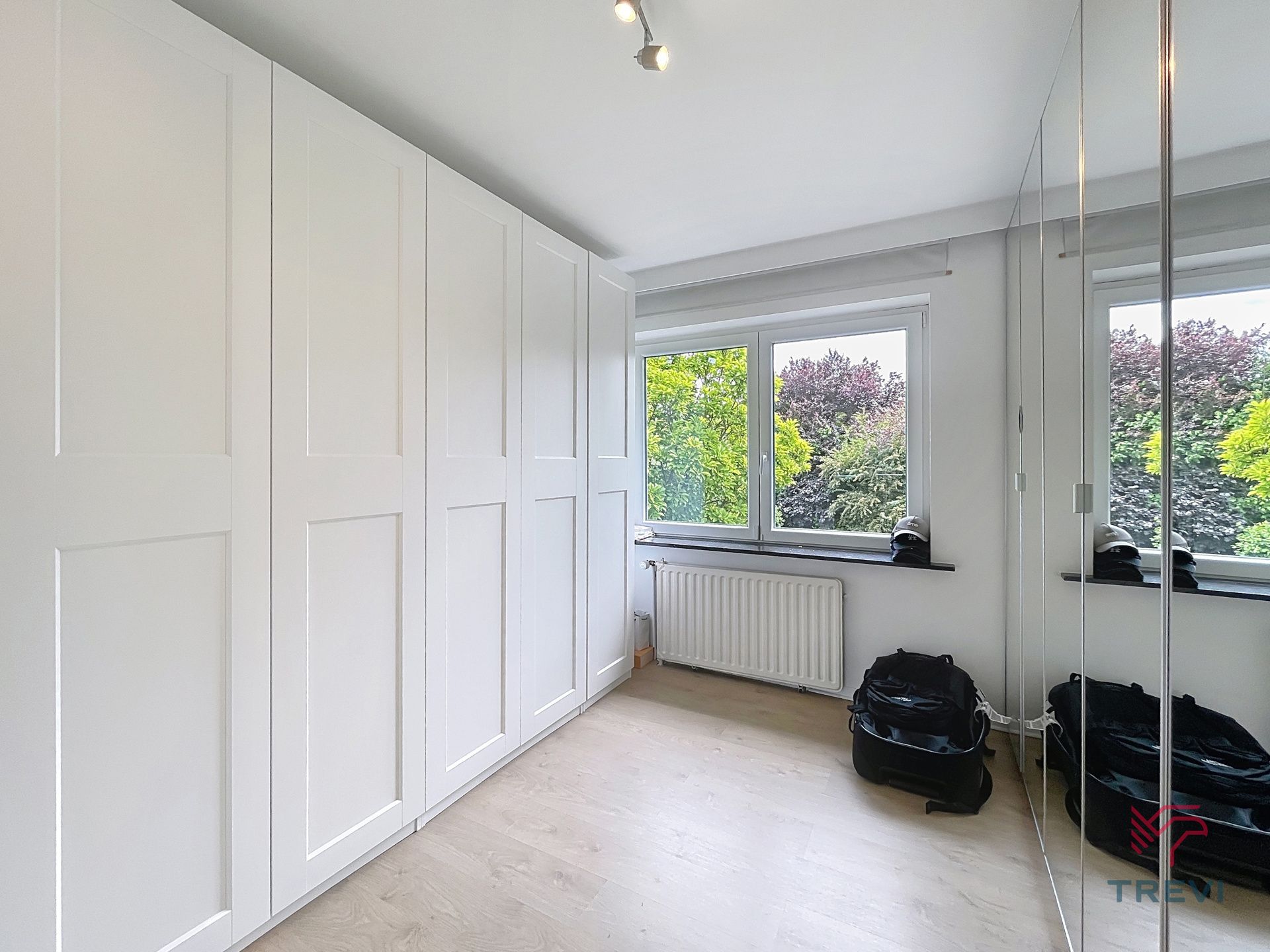 Charmant vrijstaand huis met tuin foto 17