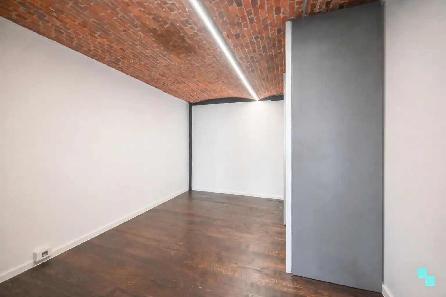 Exclusieve loft langs het water in Kortrijk! foto 23