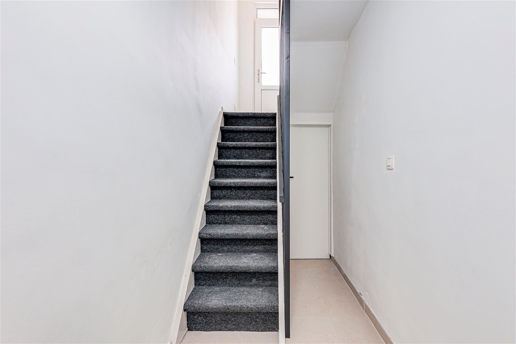 Gelijkvloers duplexappt met 3 slk + tuin foto 24