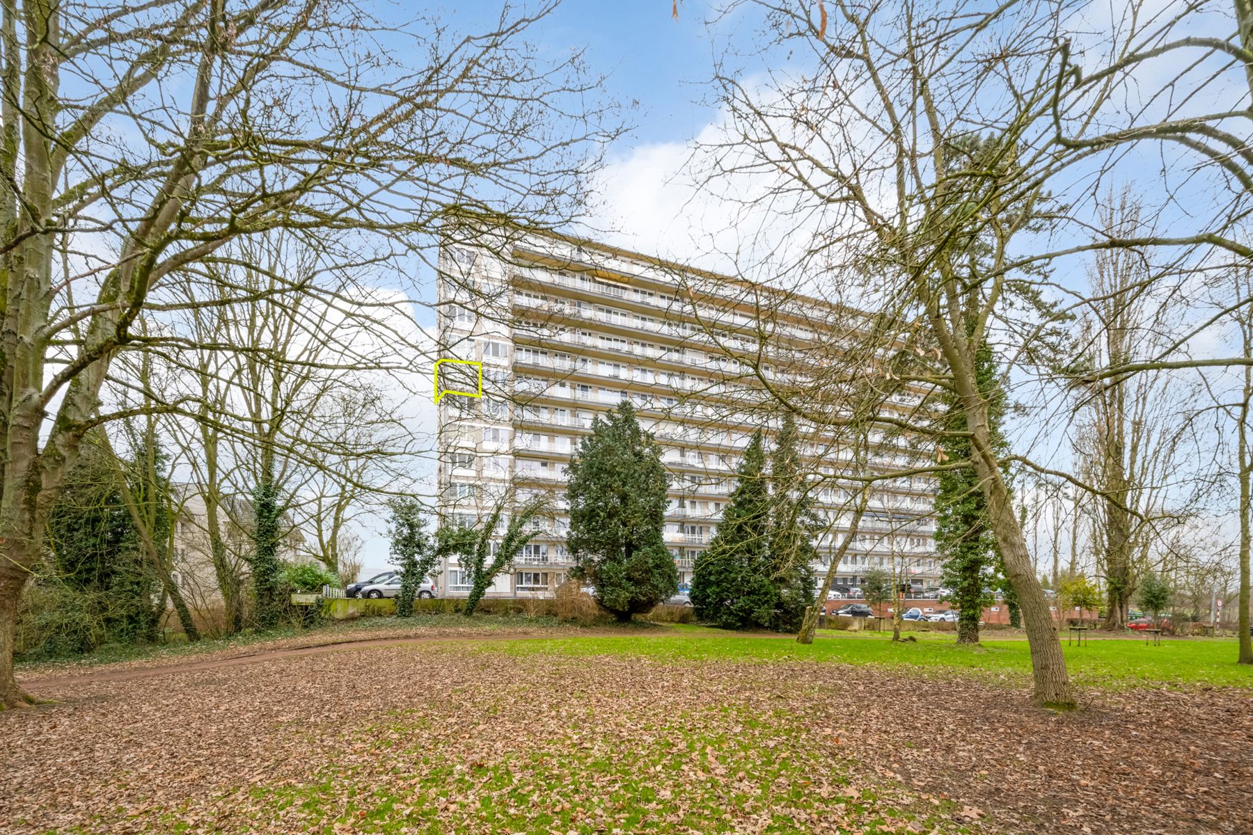 Instapklaar 3-slaapkamerappartement met terras en uitzicht foto 16