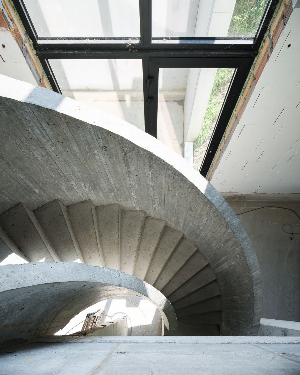 Architecturale casco-nieuwbouw bestaande uit een uitzonderlijke stapelwoning met onderliggende garage en adembenemende zichten over de Scheldevallei. foto 11