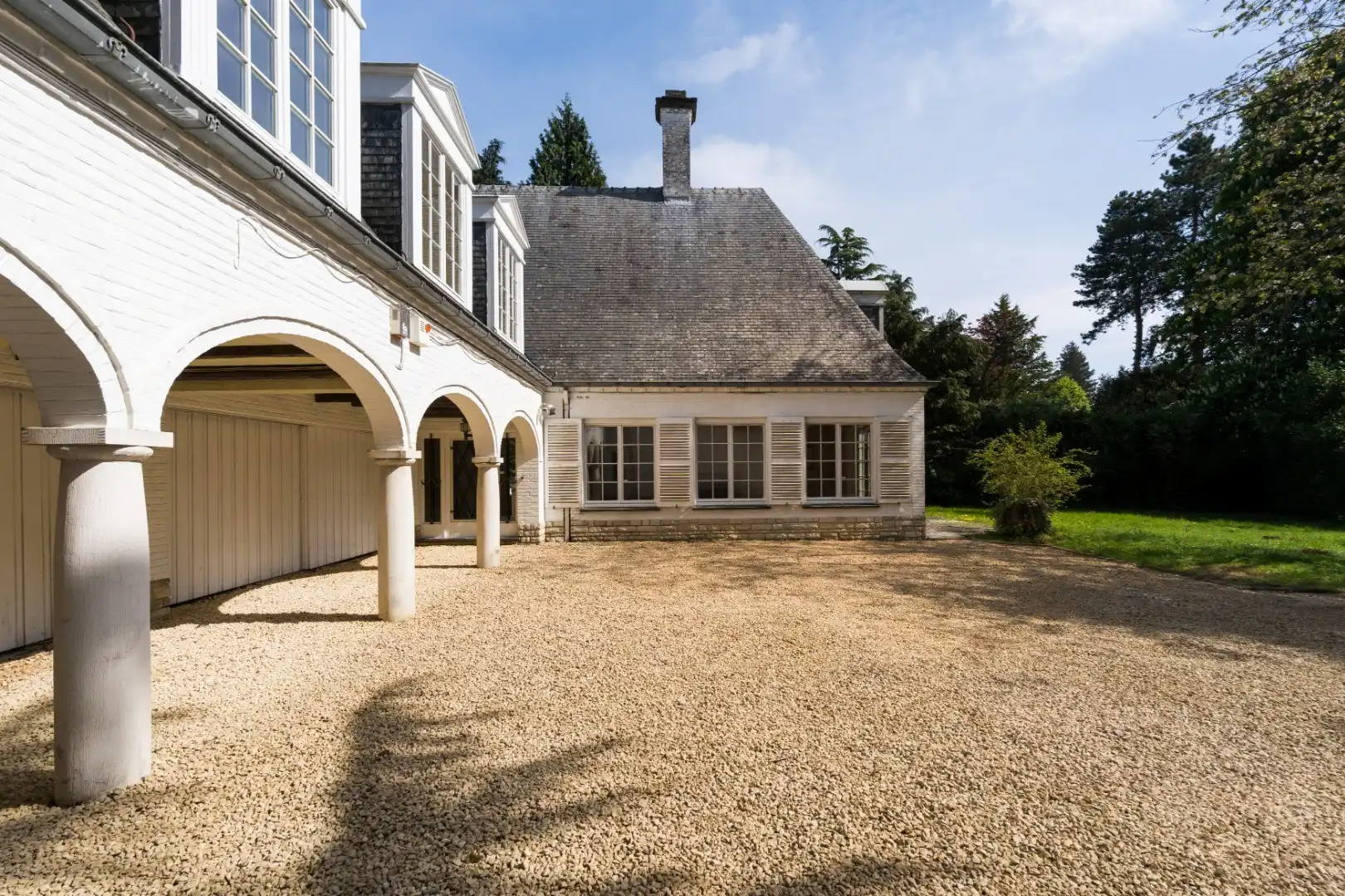 Een te moderniseren architecturale villa van ca. 700m² foto 6
