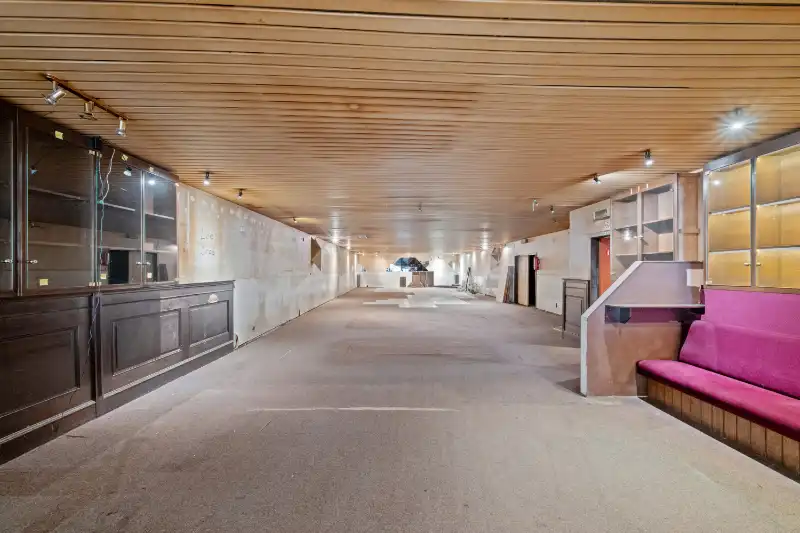 Centrum Roeselare- Veelzijdige eigendom met een totale oppervlakte van 470m² (vrij van Handelshuur) foto 7