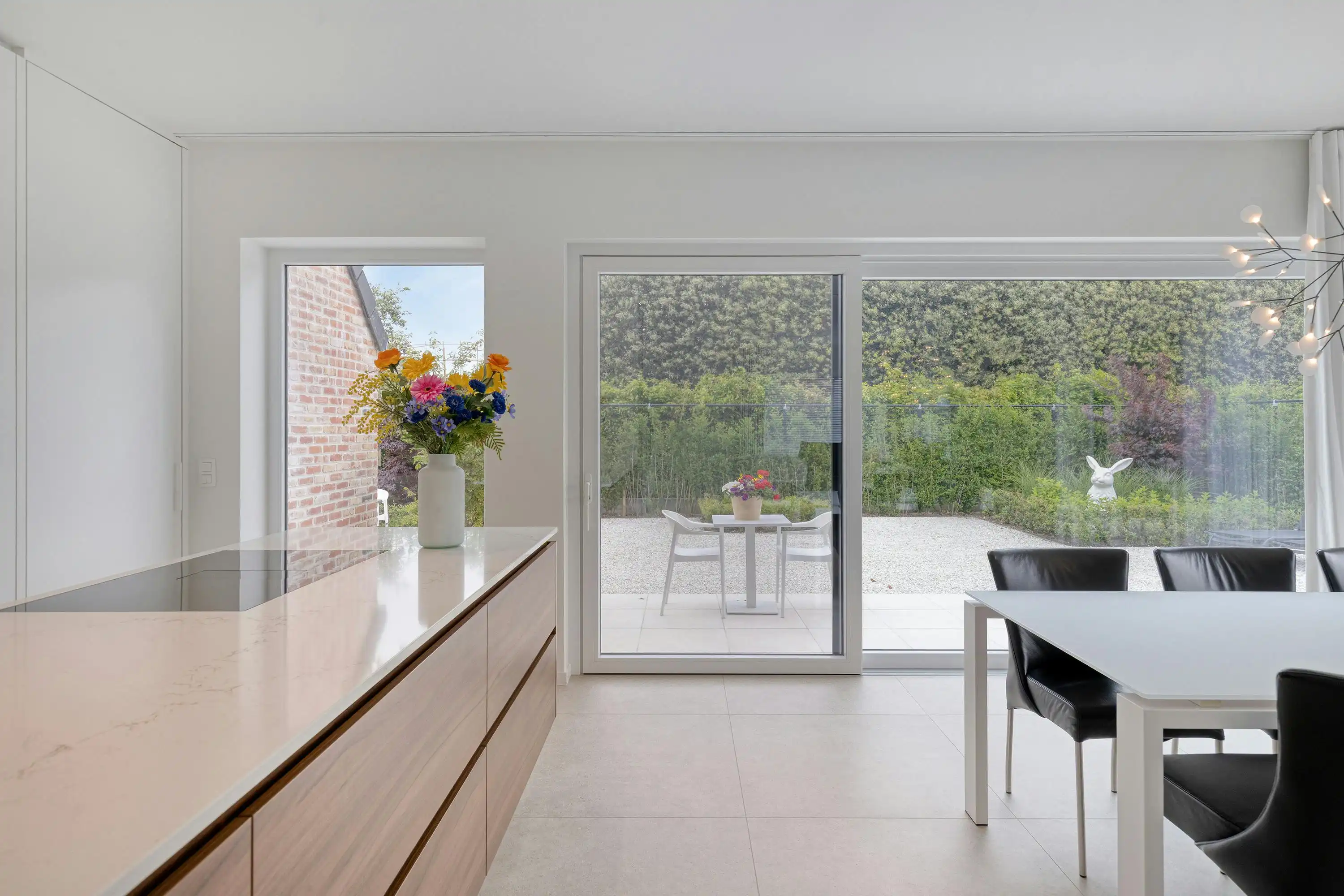 Perfect afgewerkte villa (2023) op rustige ligging foto 6
