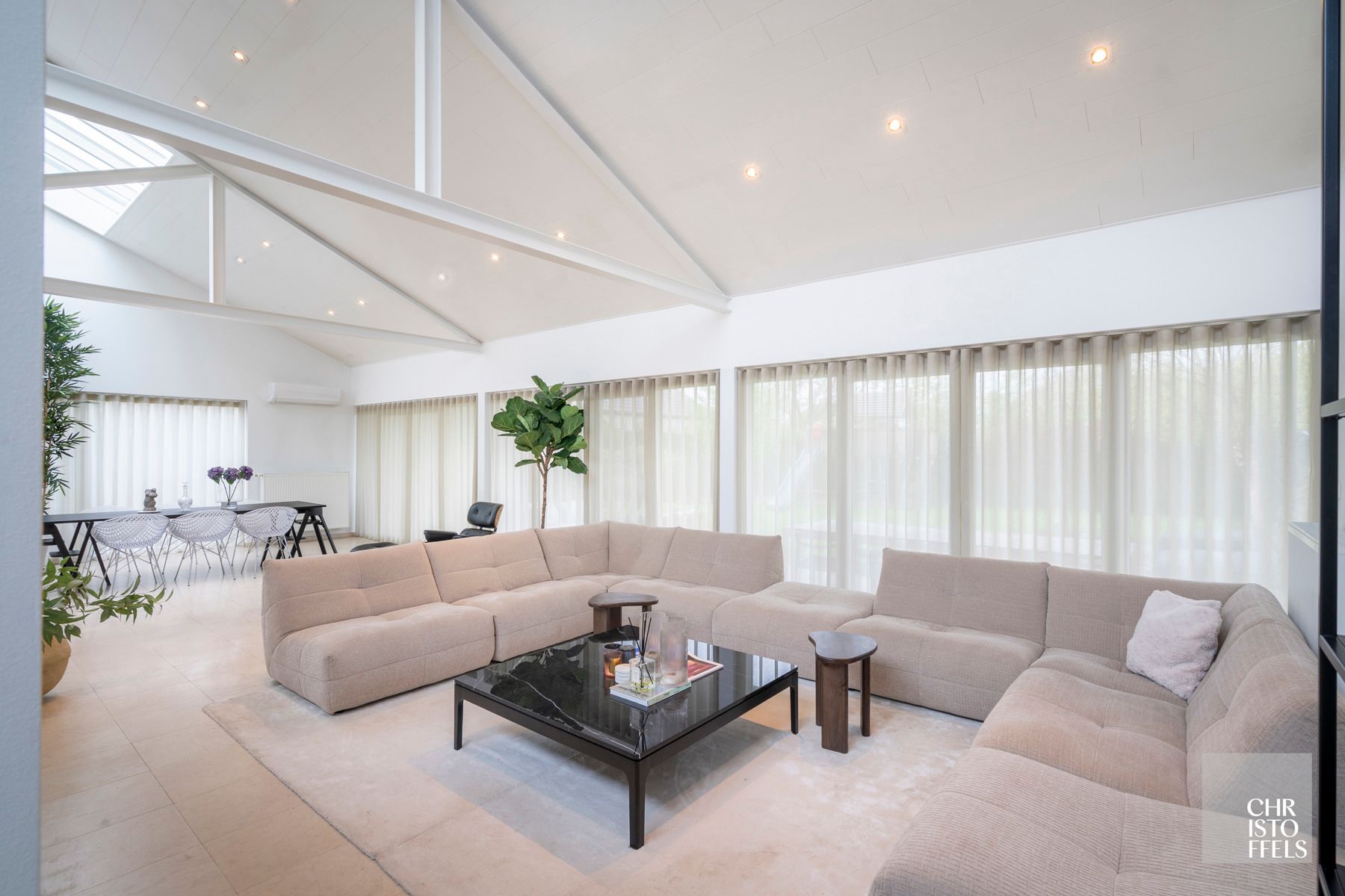 Gelijkvloerse woning met hoge plafonds in Dilsen-Stokkem! foto 6