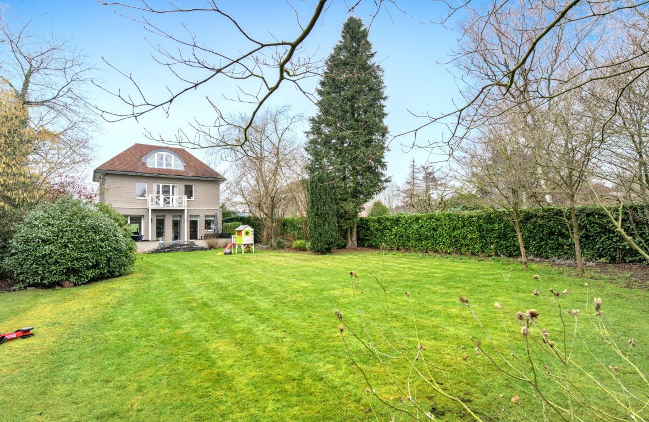 PRACHTIGE MODERNE VILLA IN RHODE-SAINT-GENESE foto 30