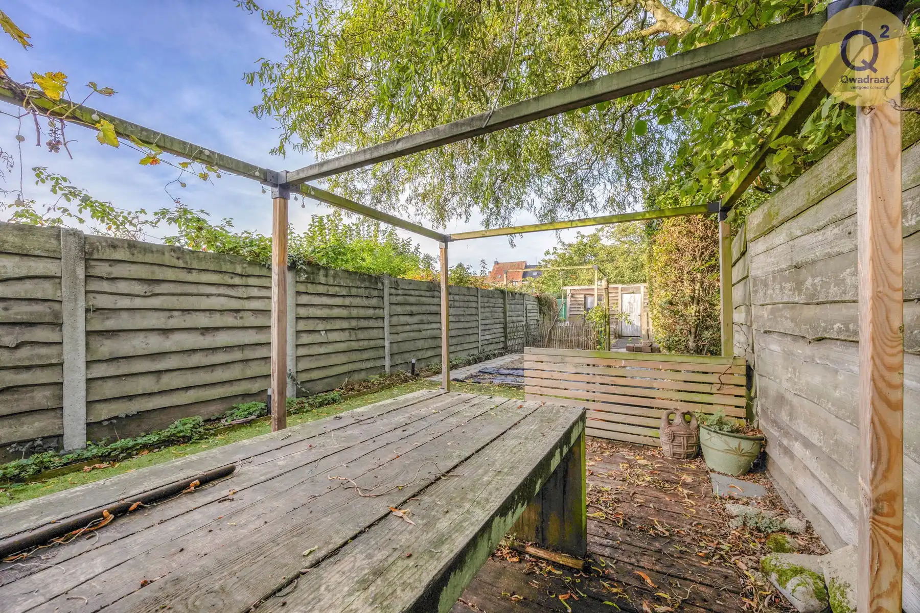 Gerenoveerde instapklare woning met grote tuin foto 14