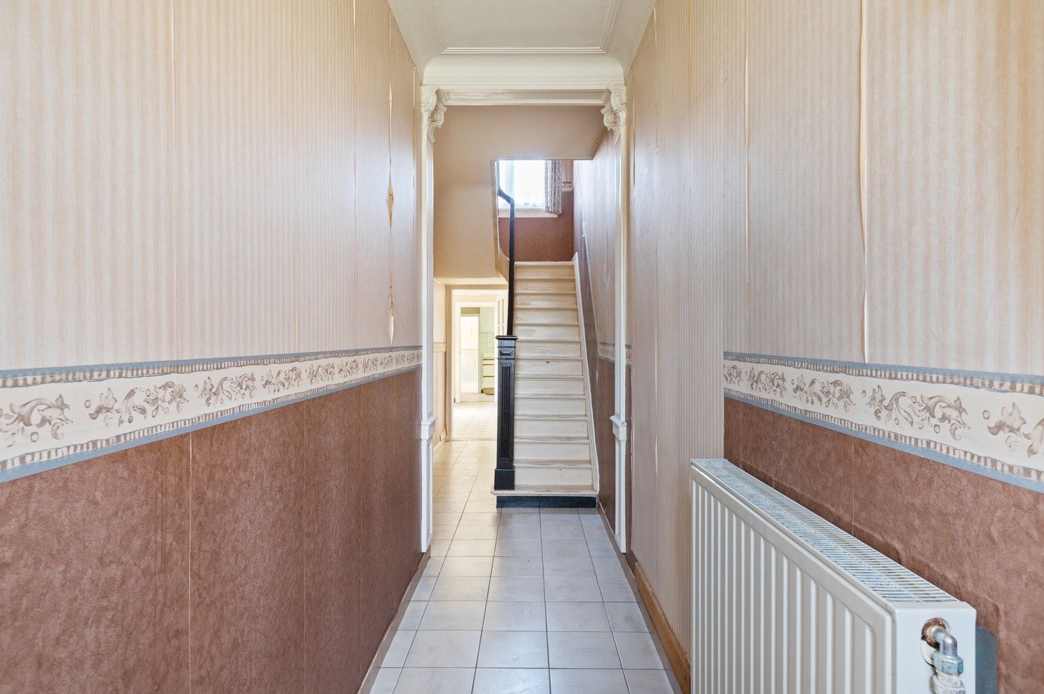 Charmante woning met karakter te Ranst! foto 2