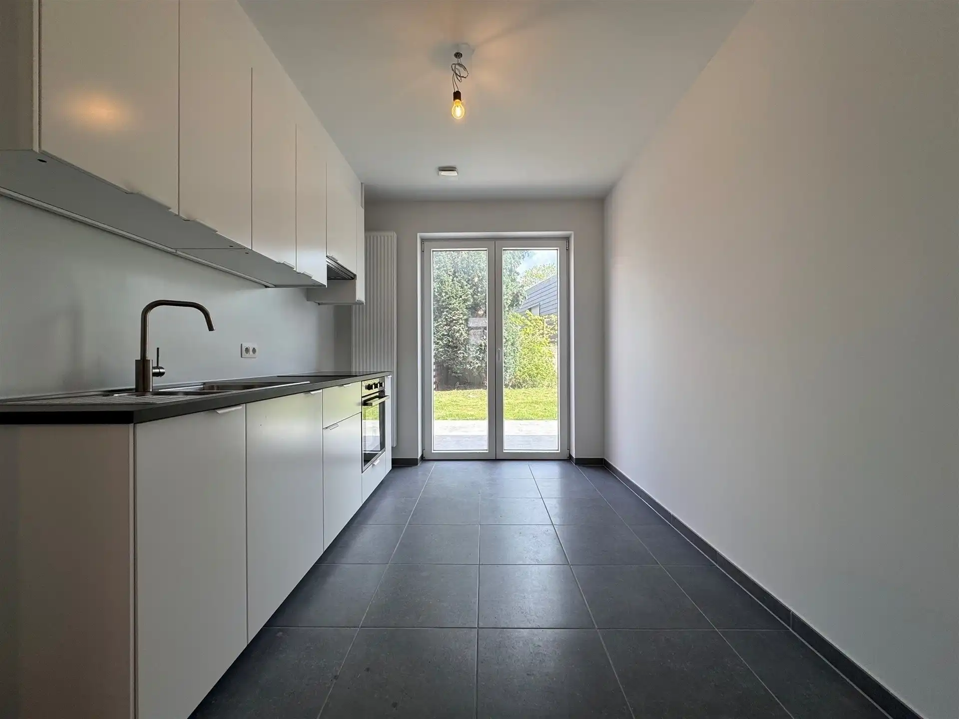 Gunstig gelegen woning met 2 slaapkamers en tuin. foto 14