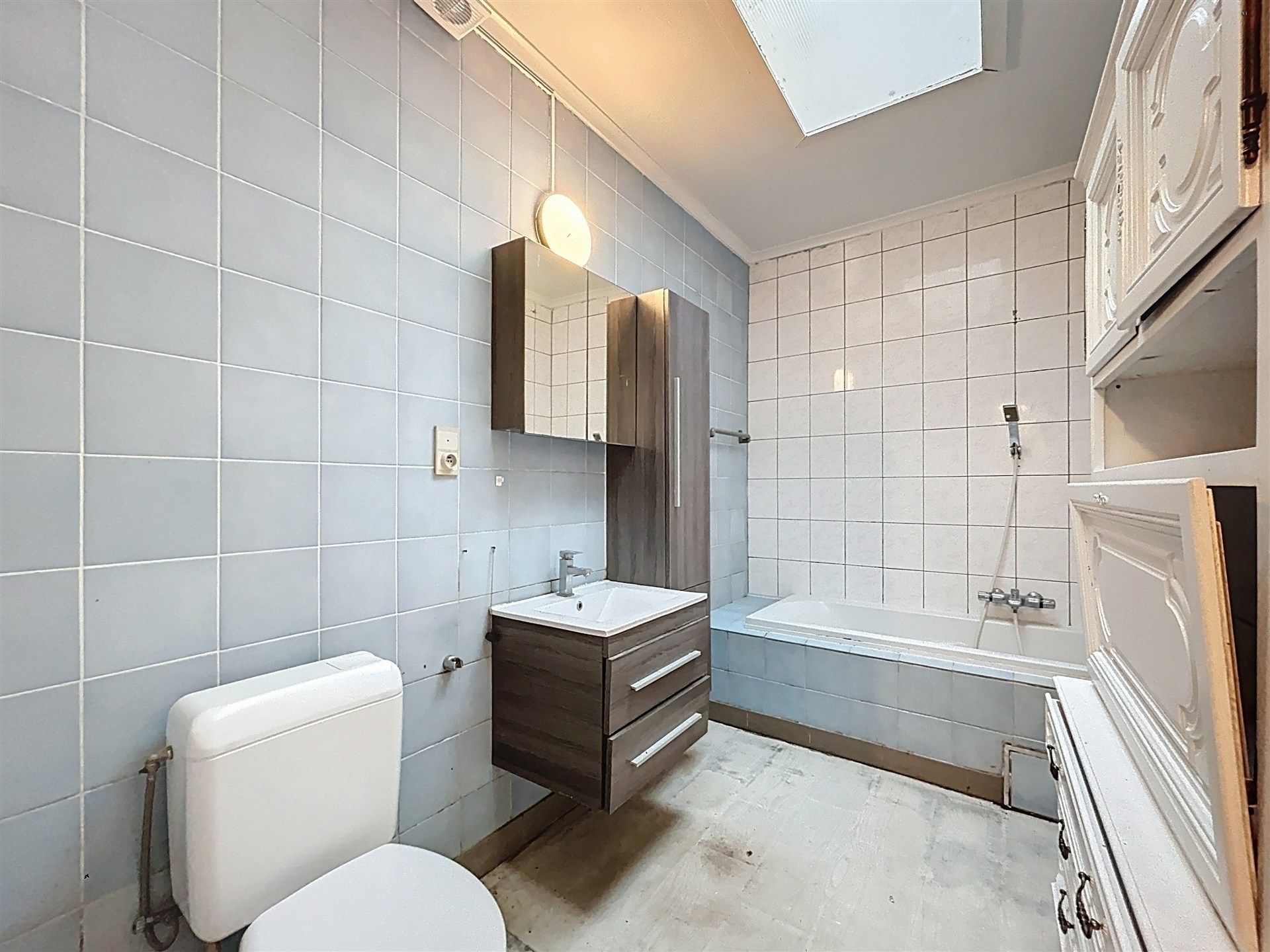 Handelspand met woongelegenheid + 2 app foto 23