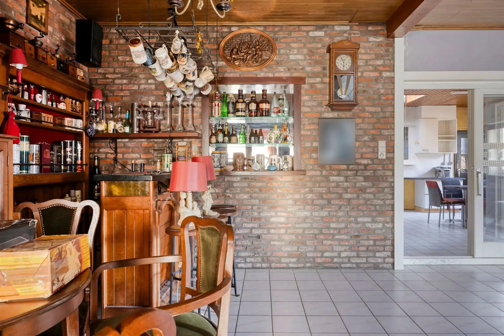 Grondig te renoveren huis. foto 12