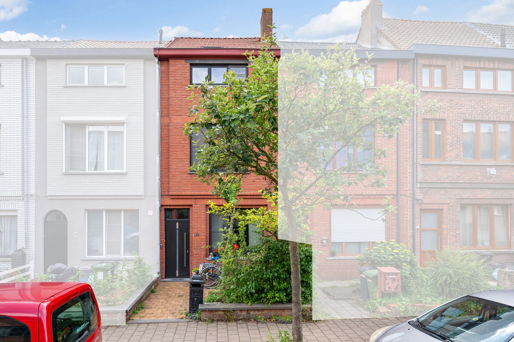 Charmante woning te koop op populaire ligging foto {{pictureIndex}}