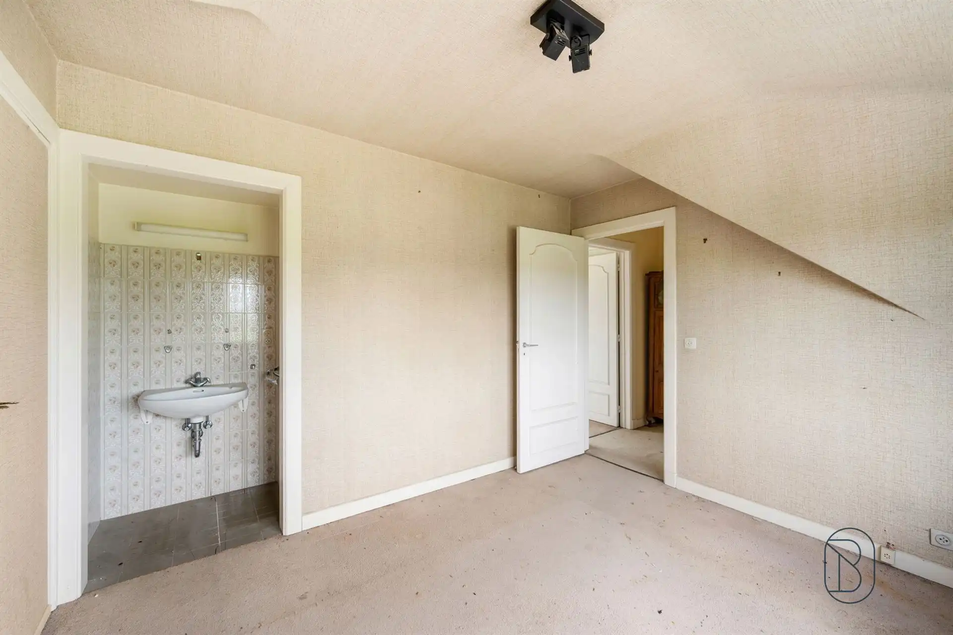 Statige villa met zwembad en uniek uitzicht op 6.401m² foto 19