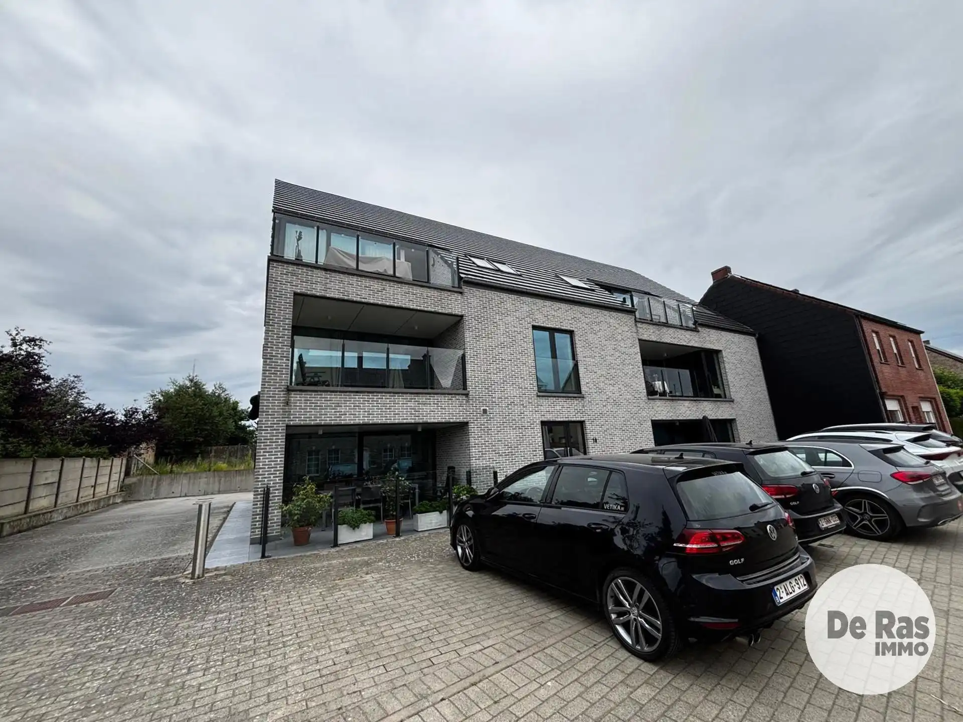SMETLEDE -Nieuwbouwappartement 2 slaapkamers op de 1ste verdieping foto {{pictureIndex}}
