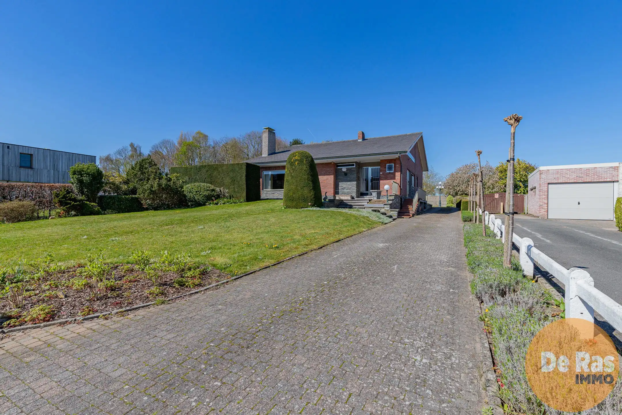 ERPE-MERE - Stevige open bebouwing op een centrale ligging foto 2