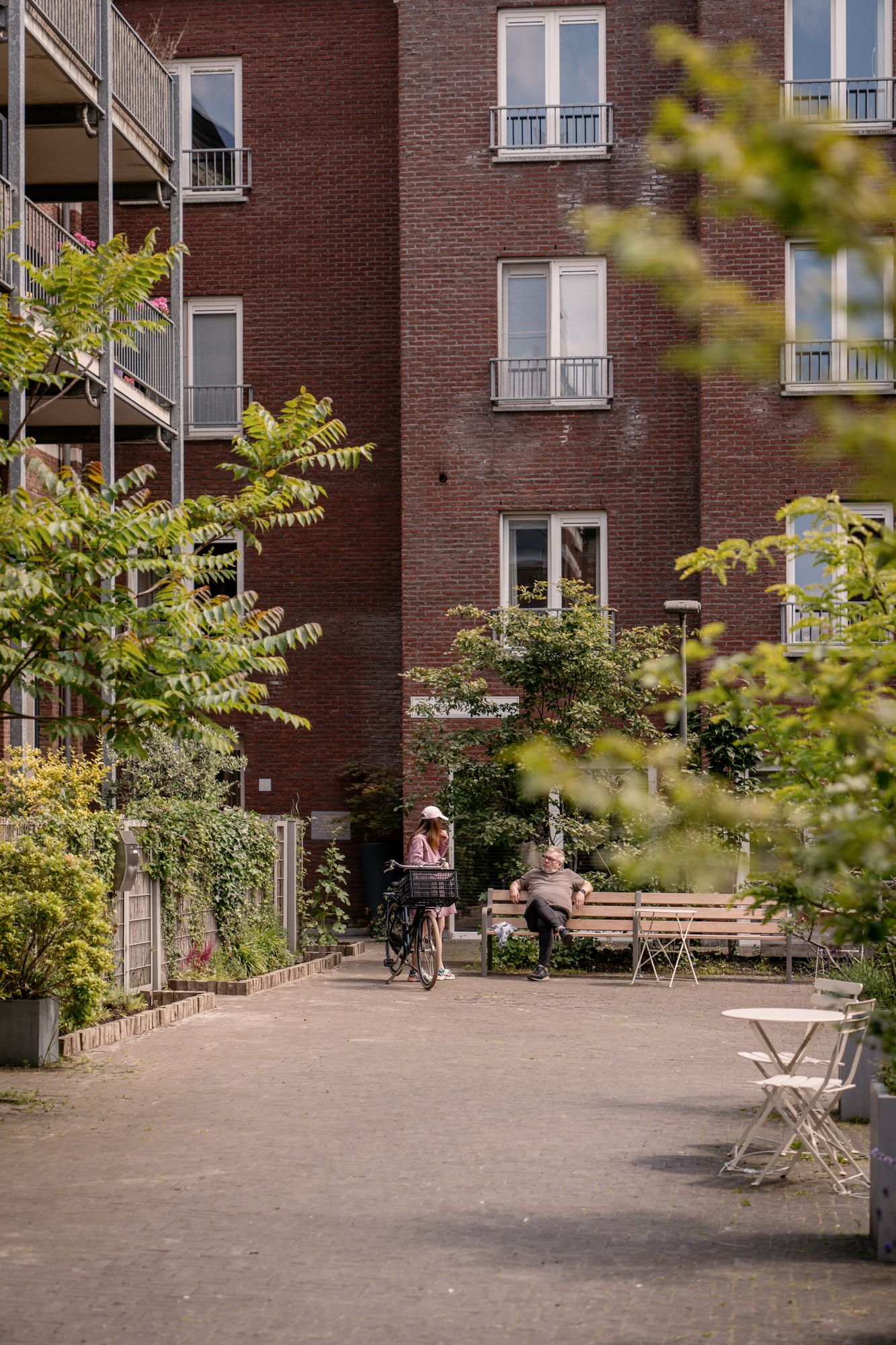 Eigen voordeur en 2 verdiepingen: appartement dat aanvoelt als een woning aan het populaire Professor Claraplein foto 19