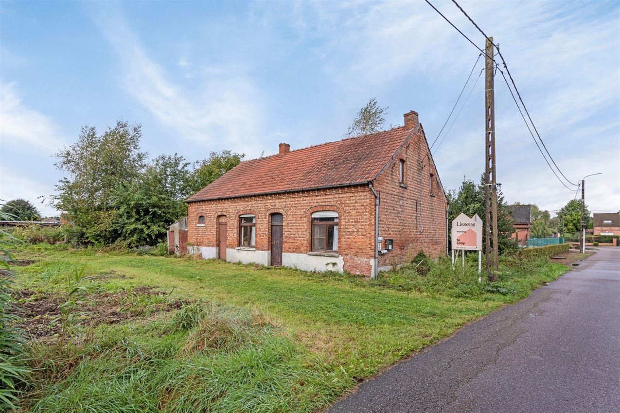 Unieke kans: Te renoveren of nieuw te bouwen hoeve op 31a40 in een rustige, landelijke omgeving foto 2