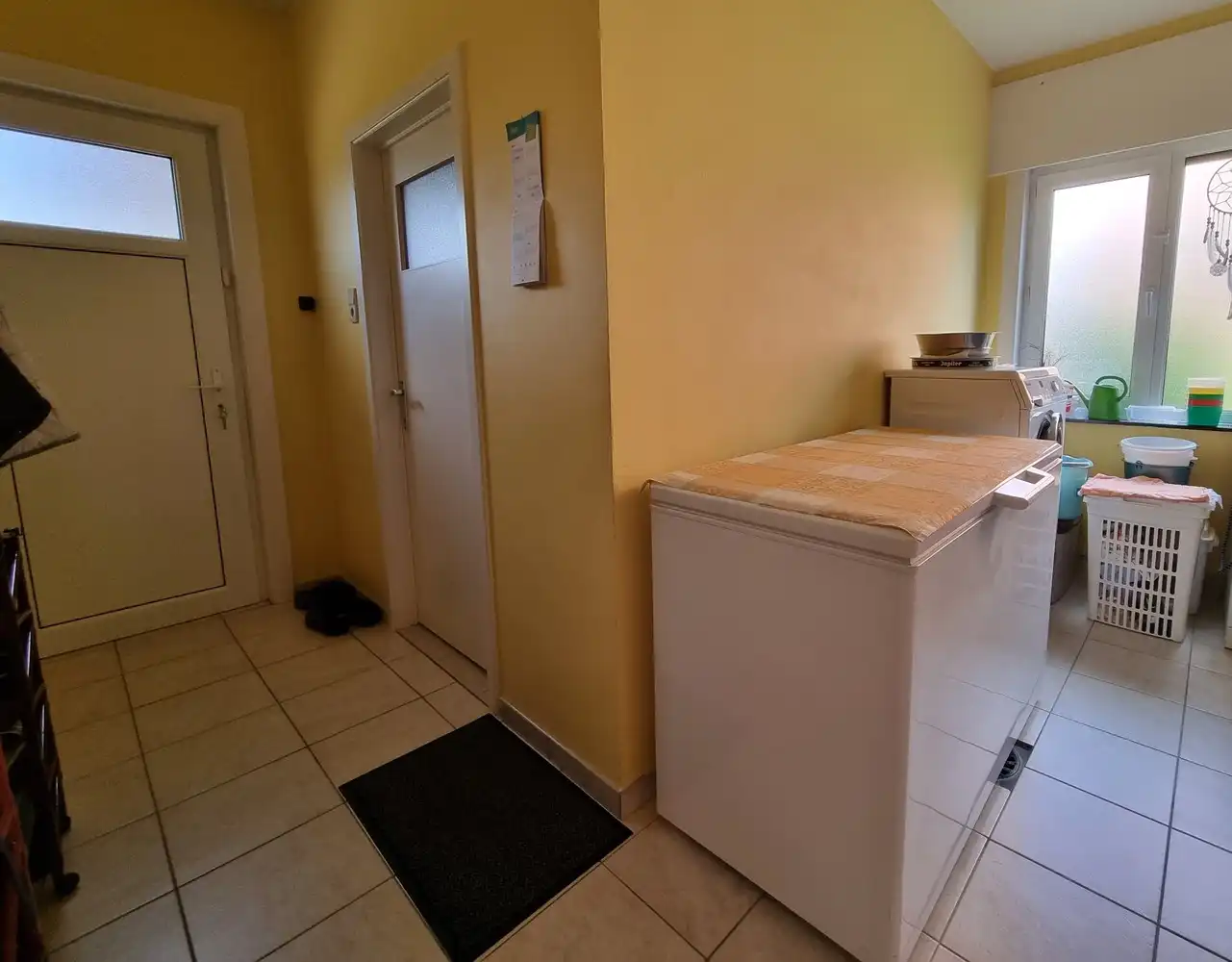 Zeer ruime, instapklare woning met 4 slpks op een prachtig perceel van 16a33ca foto 16
