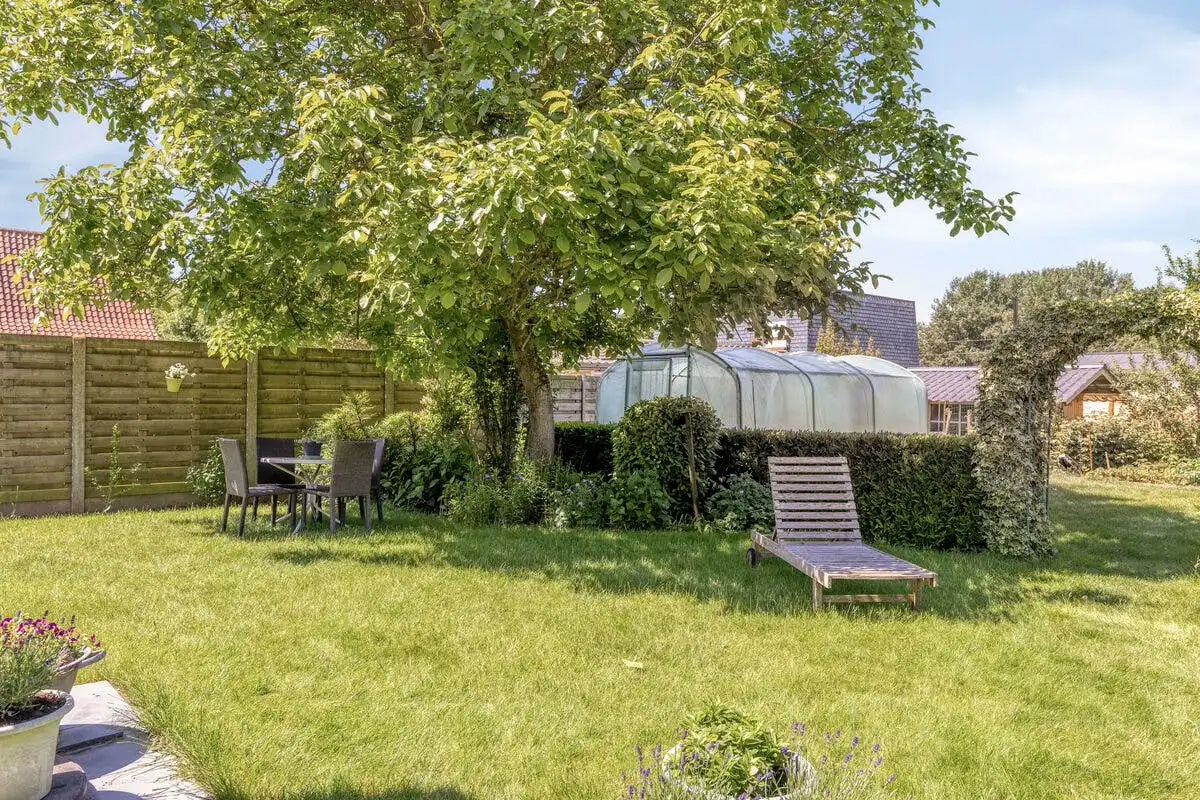 Alleenstaand huis met 5 kamers te koop in Beveren-Leie foto 23