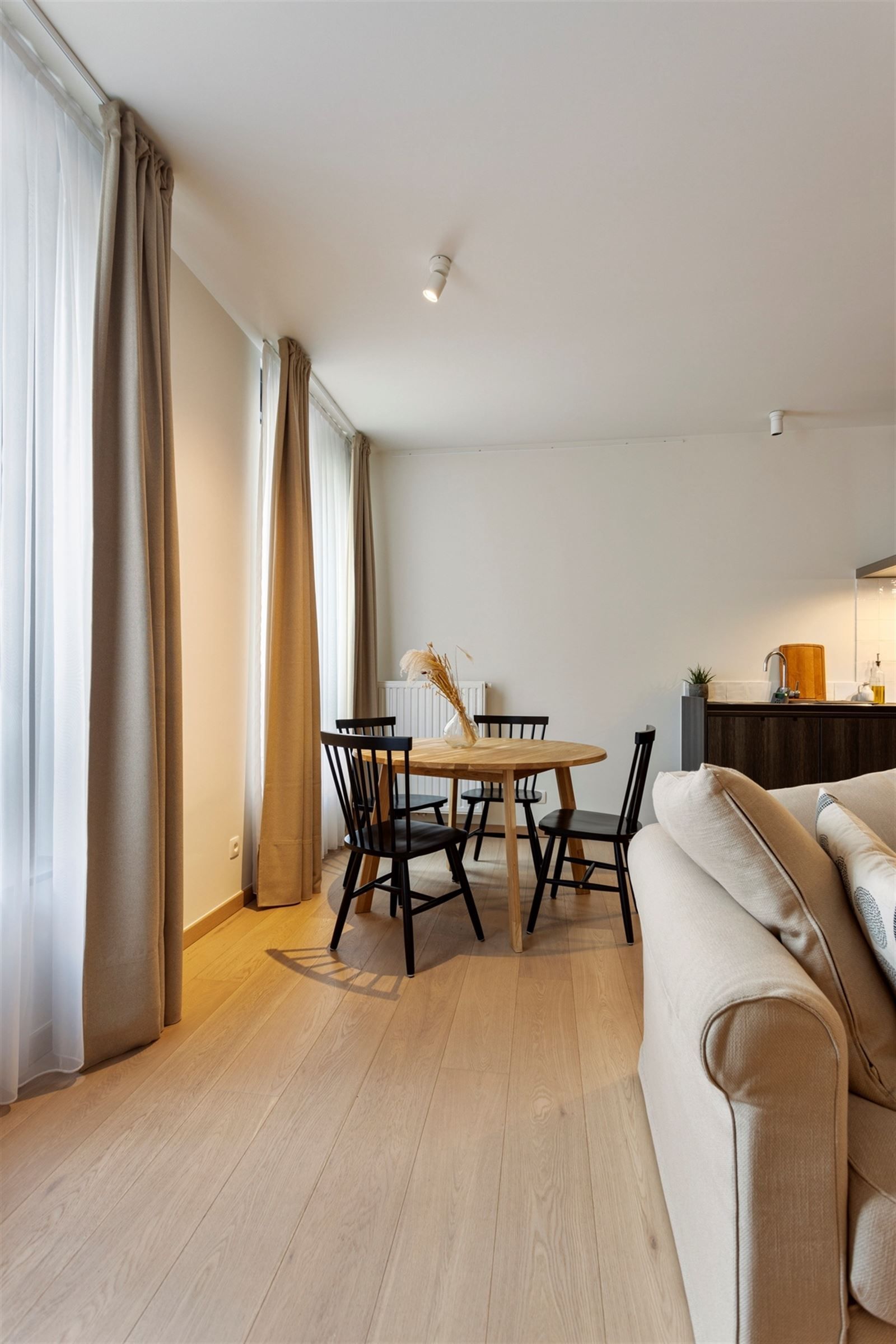 Recent en modern 1 slaapkamer appartement op goede locatie foto 6