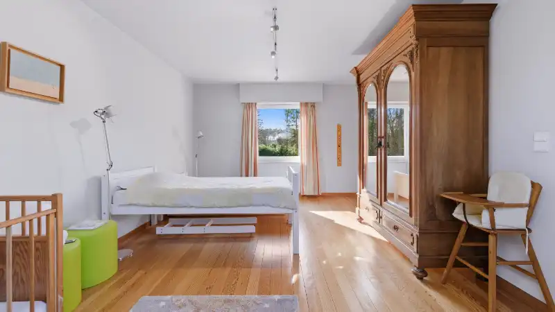 Exclusief gelegen villa van 345m² op 30 are met grote vijver foto 16