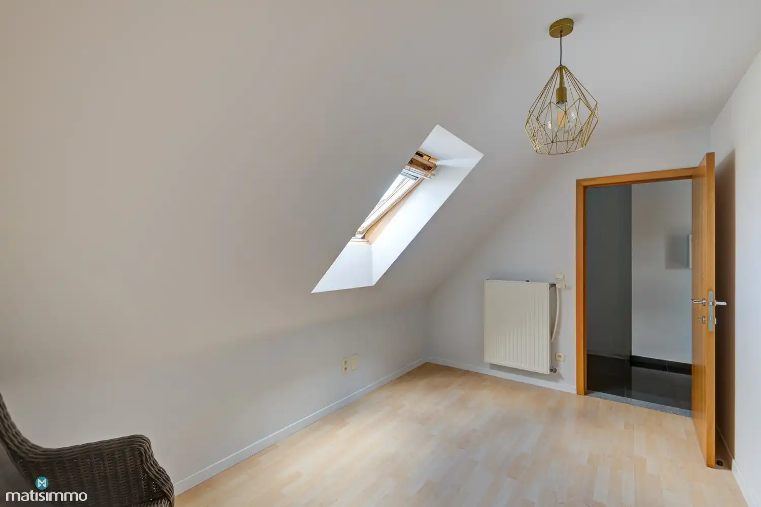 DUPLEXAPPARTEMENT MET 2 SLAAPKAMERS, 2 TERRASSEN EN GARAGEBOX AAN HET CENTRUM VAN BILZEN foto 23