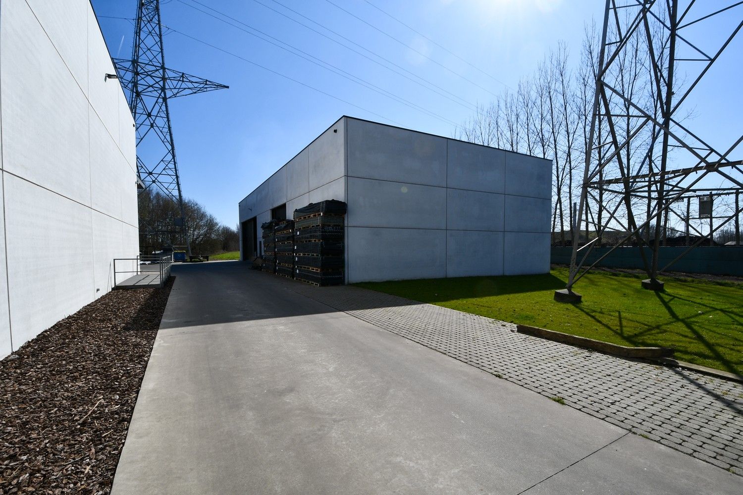 Ruime loods van 570m² in de Grote Nest! foto 9