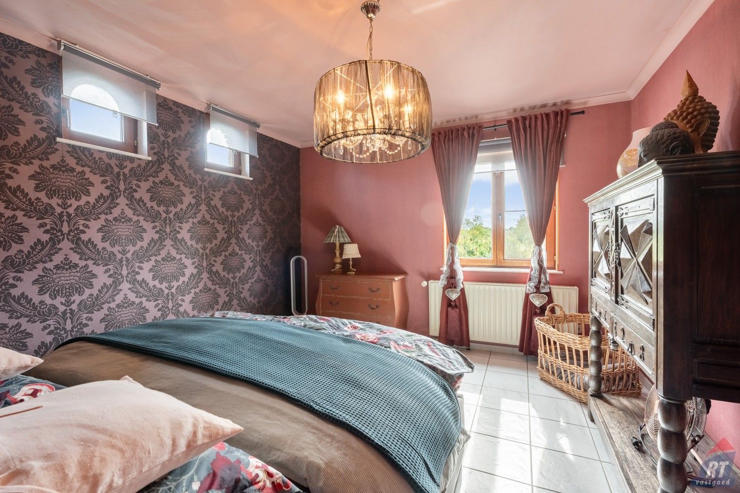 Exclusieve Spaanse villa met karakter en ruimte midden in het groen foto 21