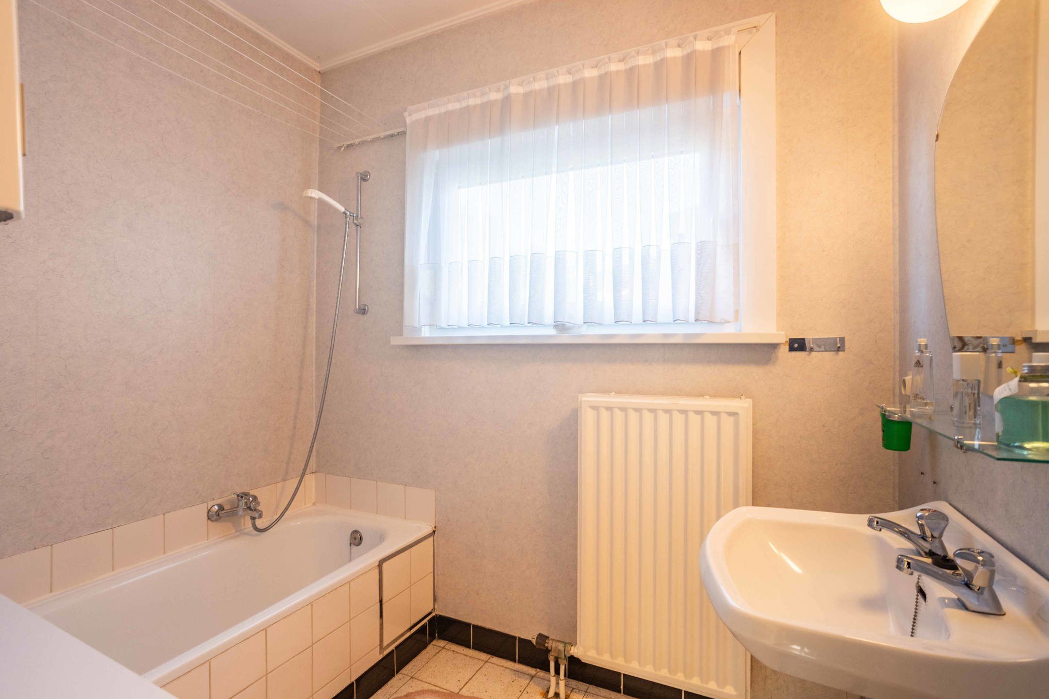 Instapklare bungalow met 4 slaapkamers foto 17