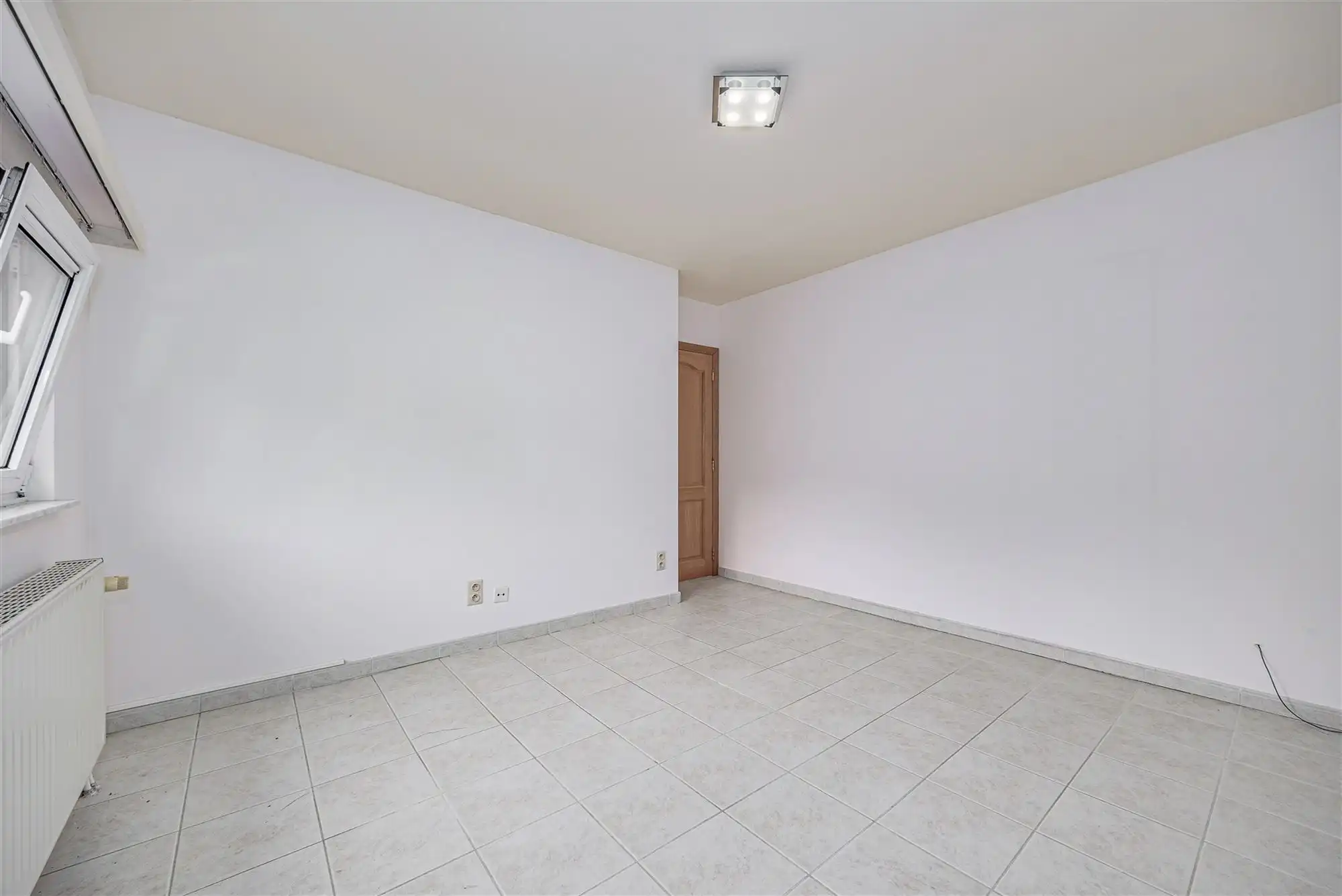 Ruim 2 slpk appartement, terras en P te Hoboken foto 10