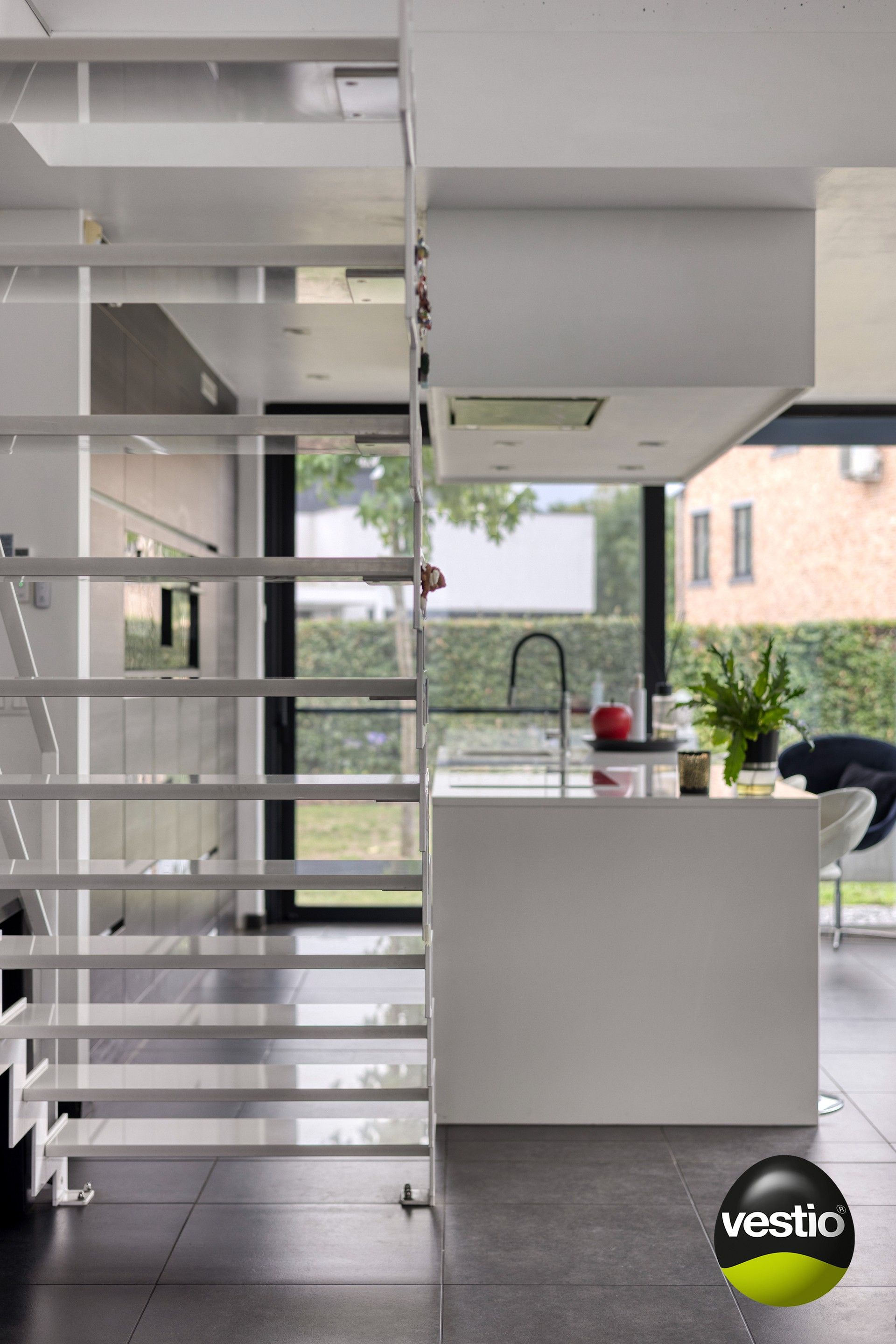 MODERNE VILLA – TOPAFWERKING IN RUSTIGE WIJK foto 14