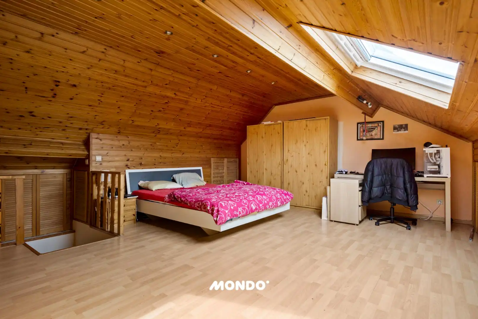 Royale woning, met tuin en garage in het groene Laken foto 32