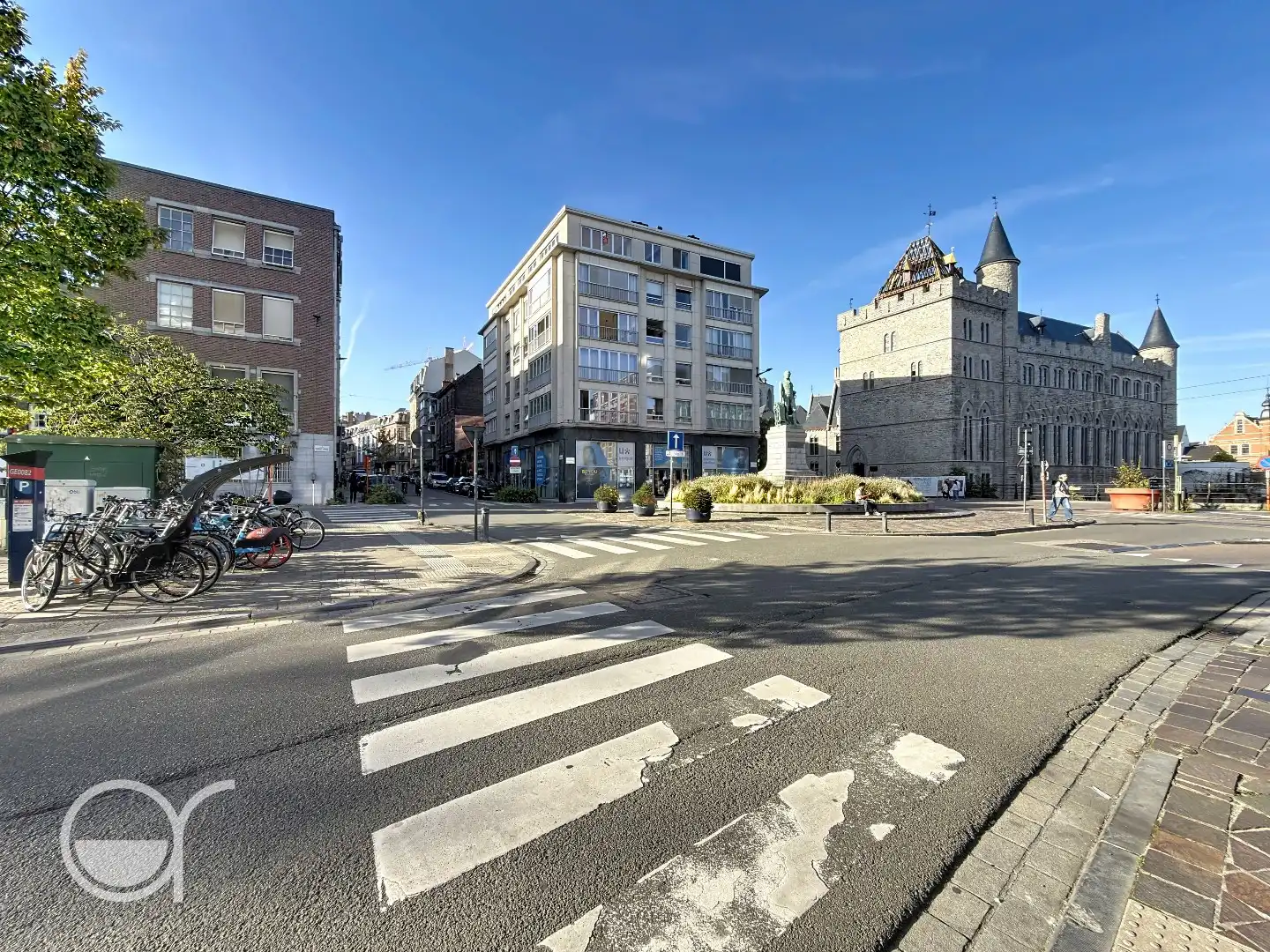 Uitstekend gelegen 2-slaapkamerappartement in centrum Gent foto 16