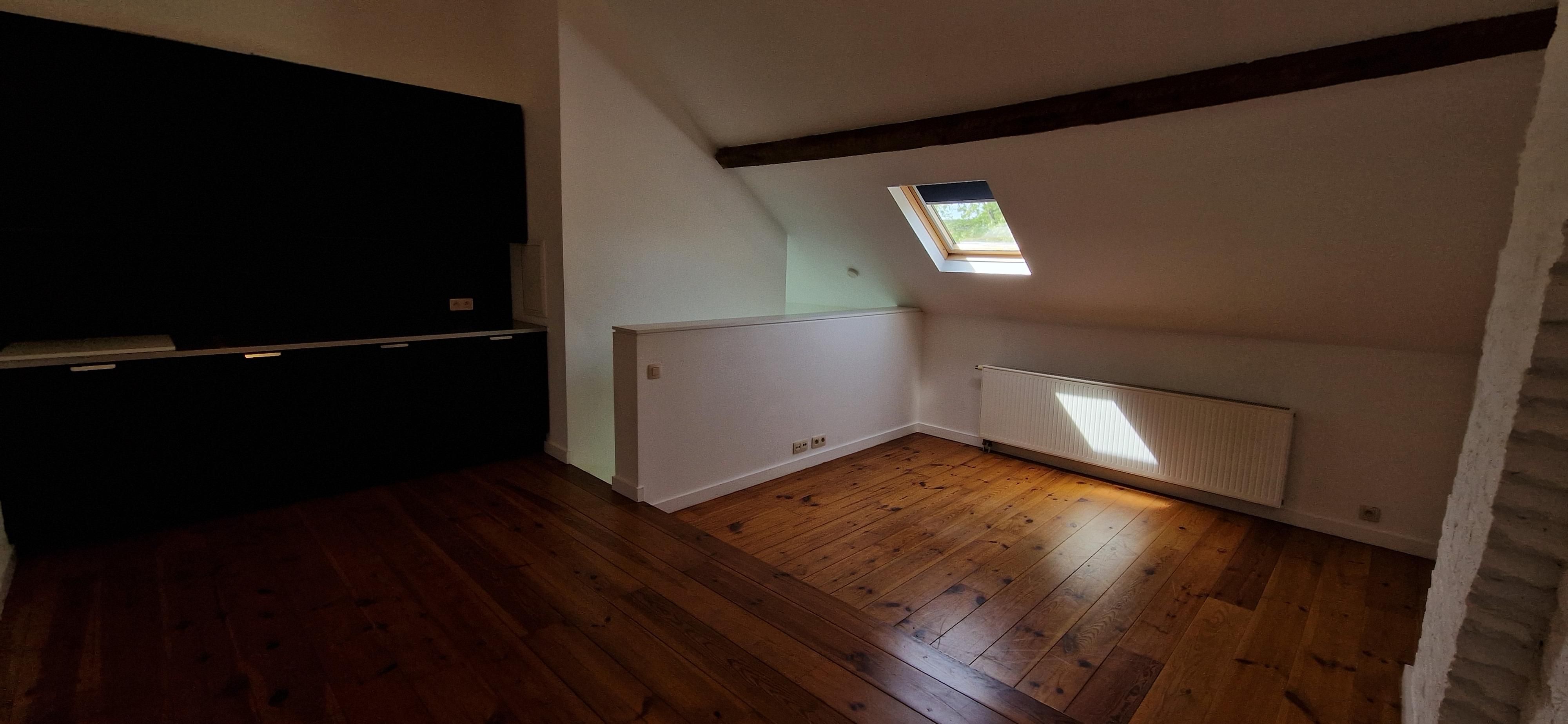 Karaktervolle HERENWONING met mooie leefruimten, 4 slaapkamers en een rustgevende tuin  op 1 are 70 ca.   foto 32