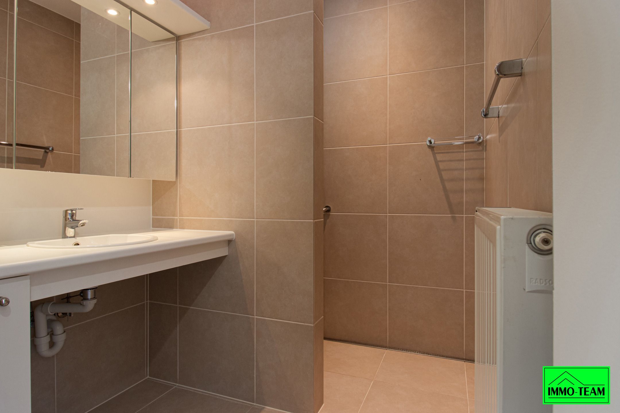 UNIEKE LUXEWONING MET PRAKTIJK OF KANGOEROEWONING. foto 29