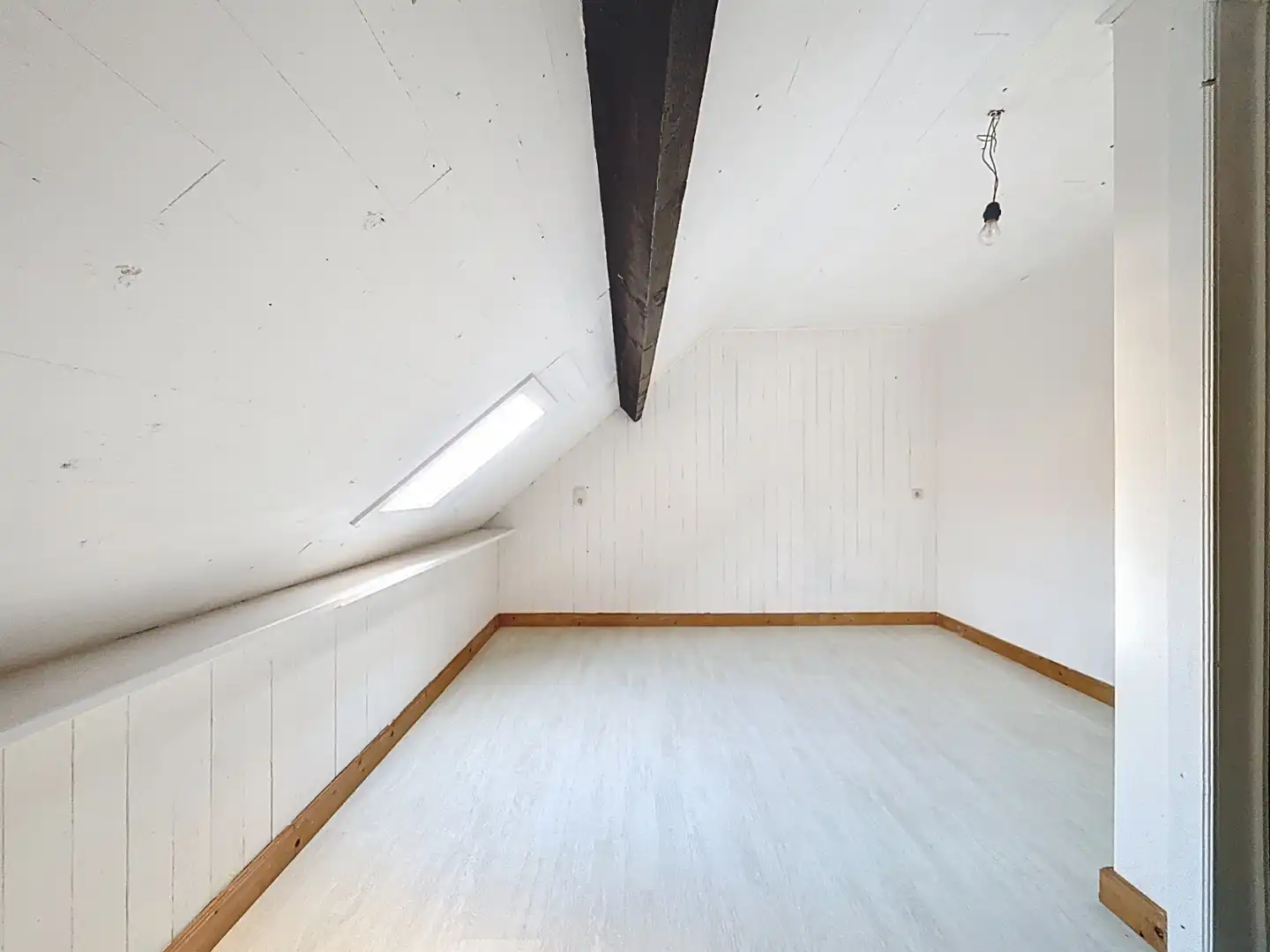 Handelspand met woonst en veel potentieel op toplocatie in Nieuwpoort-Stad foto 13