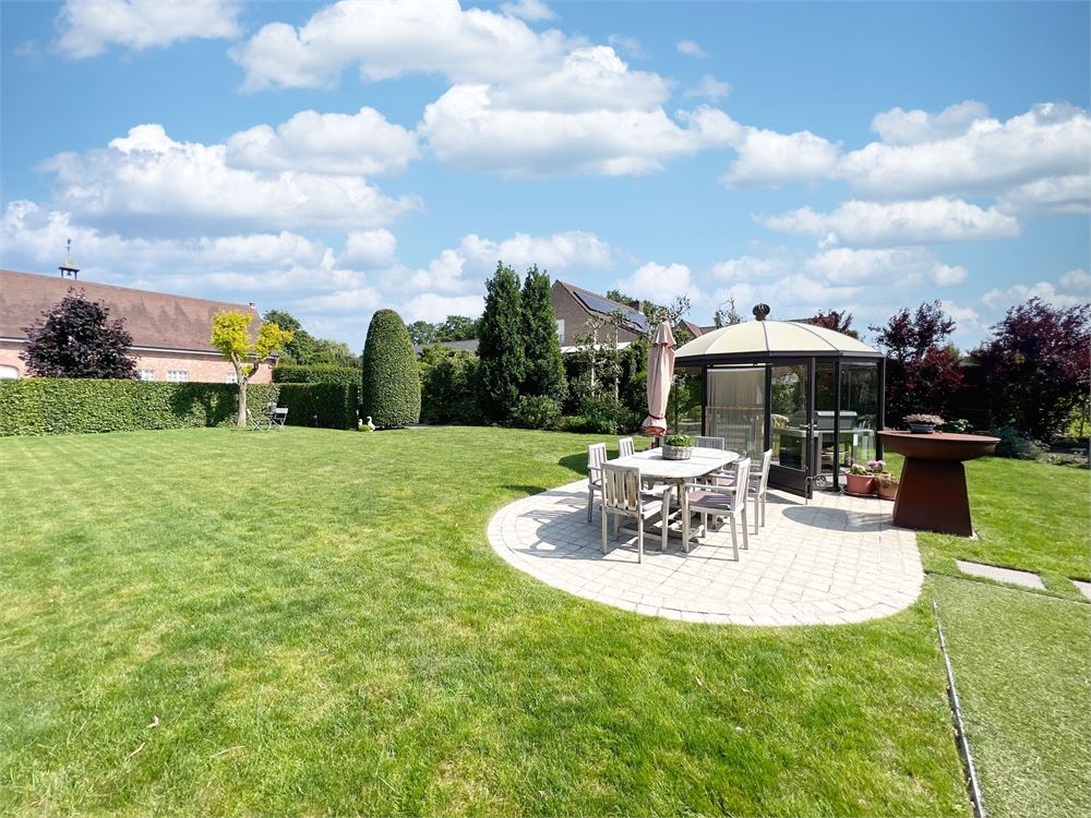 Prachtig lot bouwgrond (468m²) voor open bebouwing foto 2