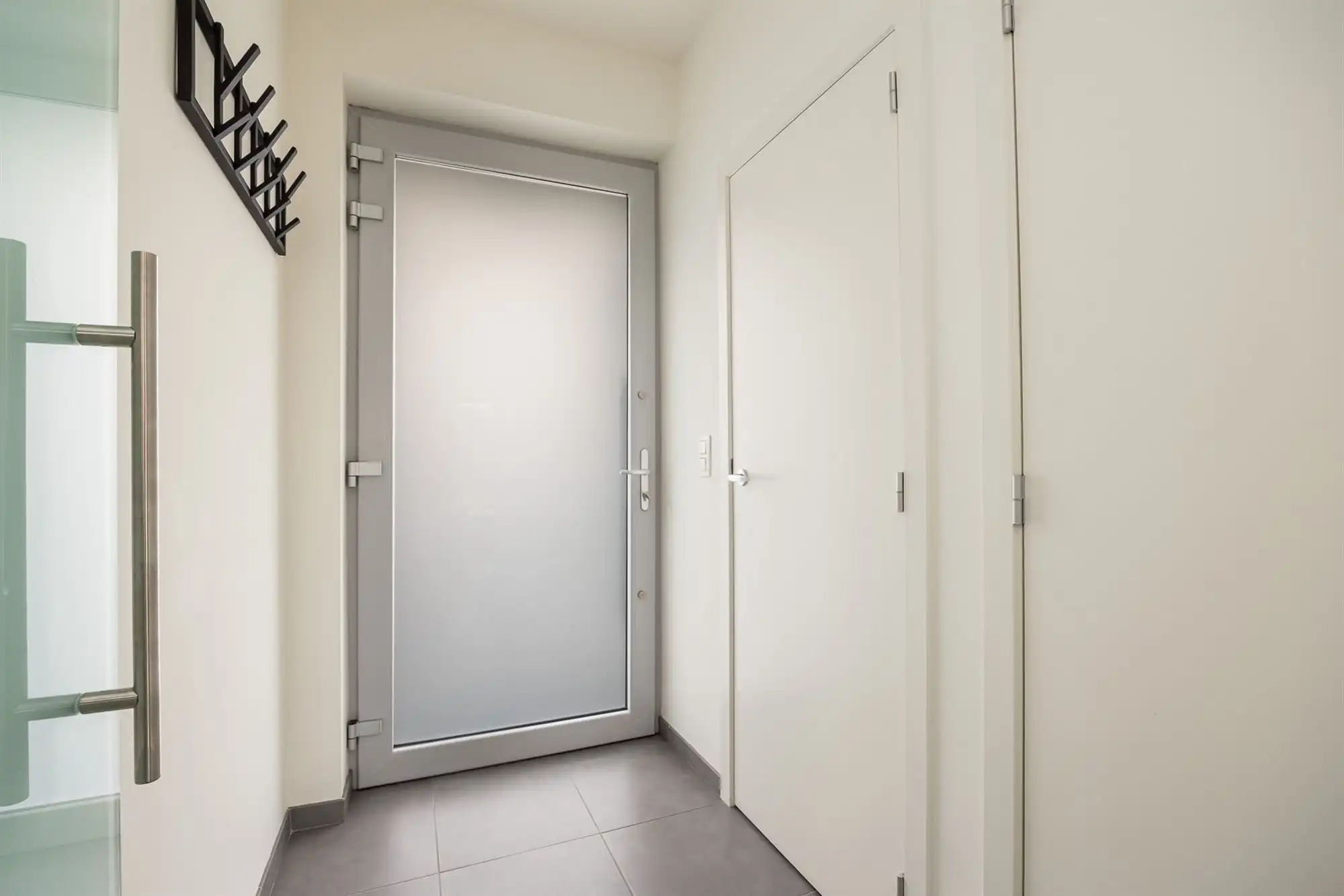 Instapklare moderne woning met 4 slpk. en tuin foto 13