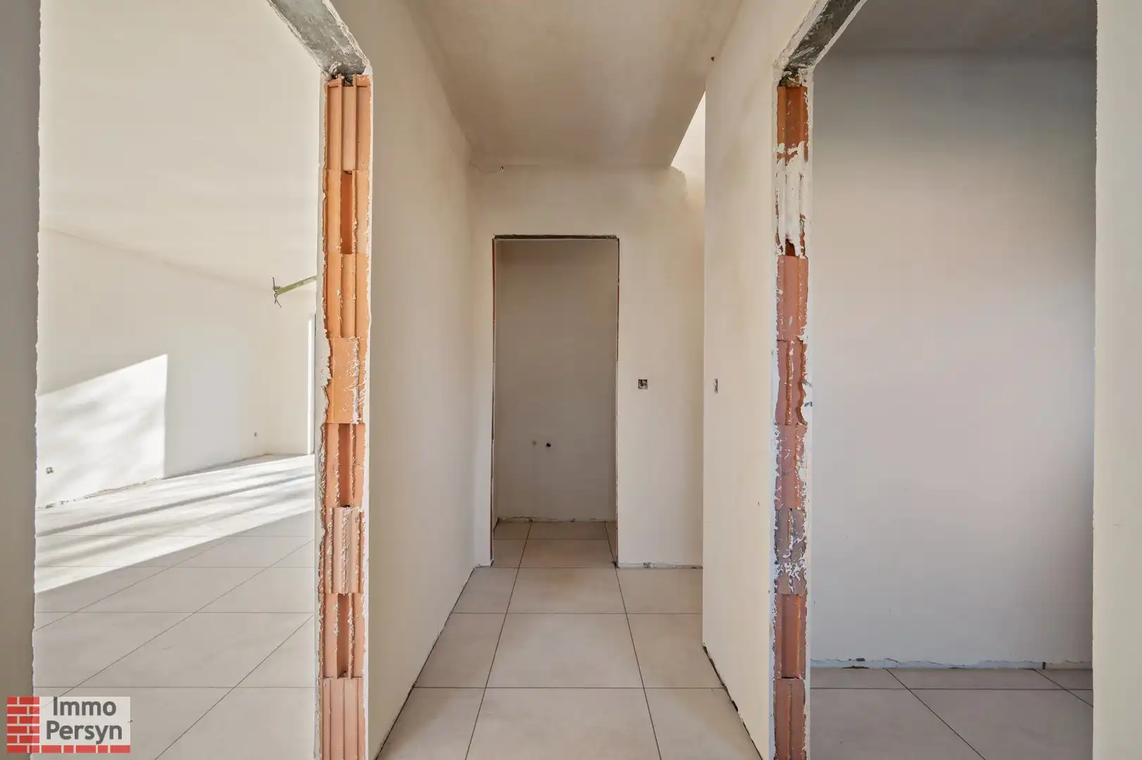 Prachtige nieuwbouw halfopen bebouwing in rustige straat foto 3