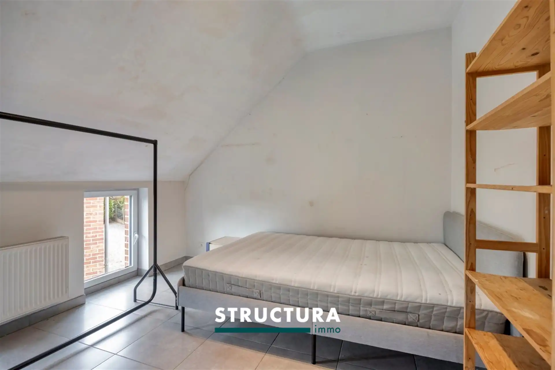 Unieke woning met polyvalent bijgebouw foto 16