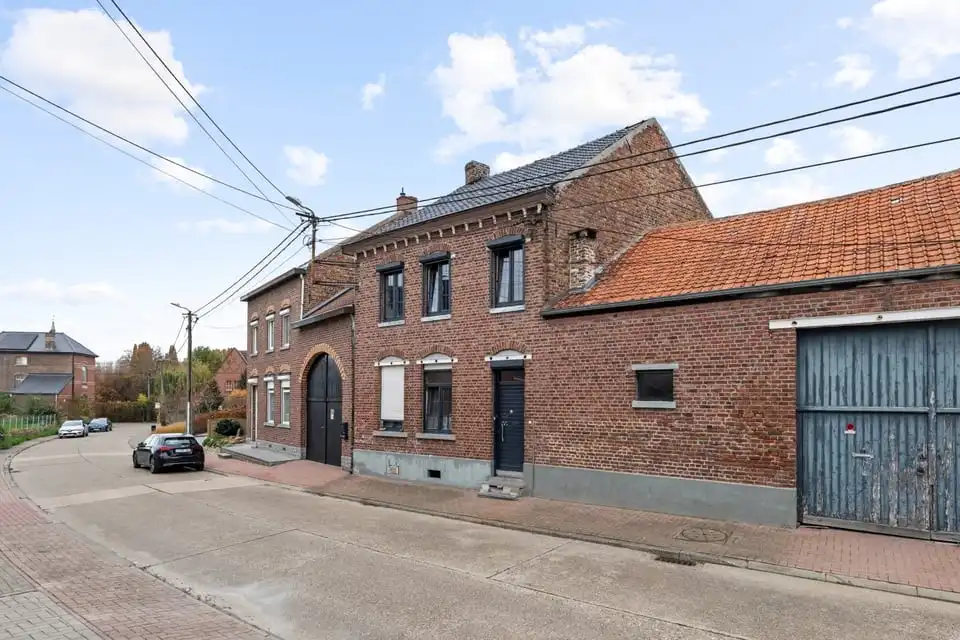 TE RENOVEREN WONING OP EEN PERCEEL VAN 14A57CA IN ZOUTLEEUW foto 6