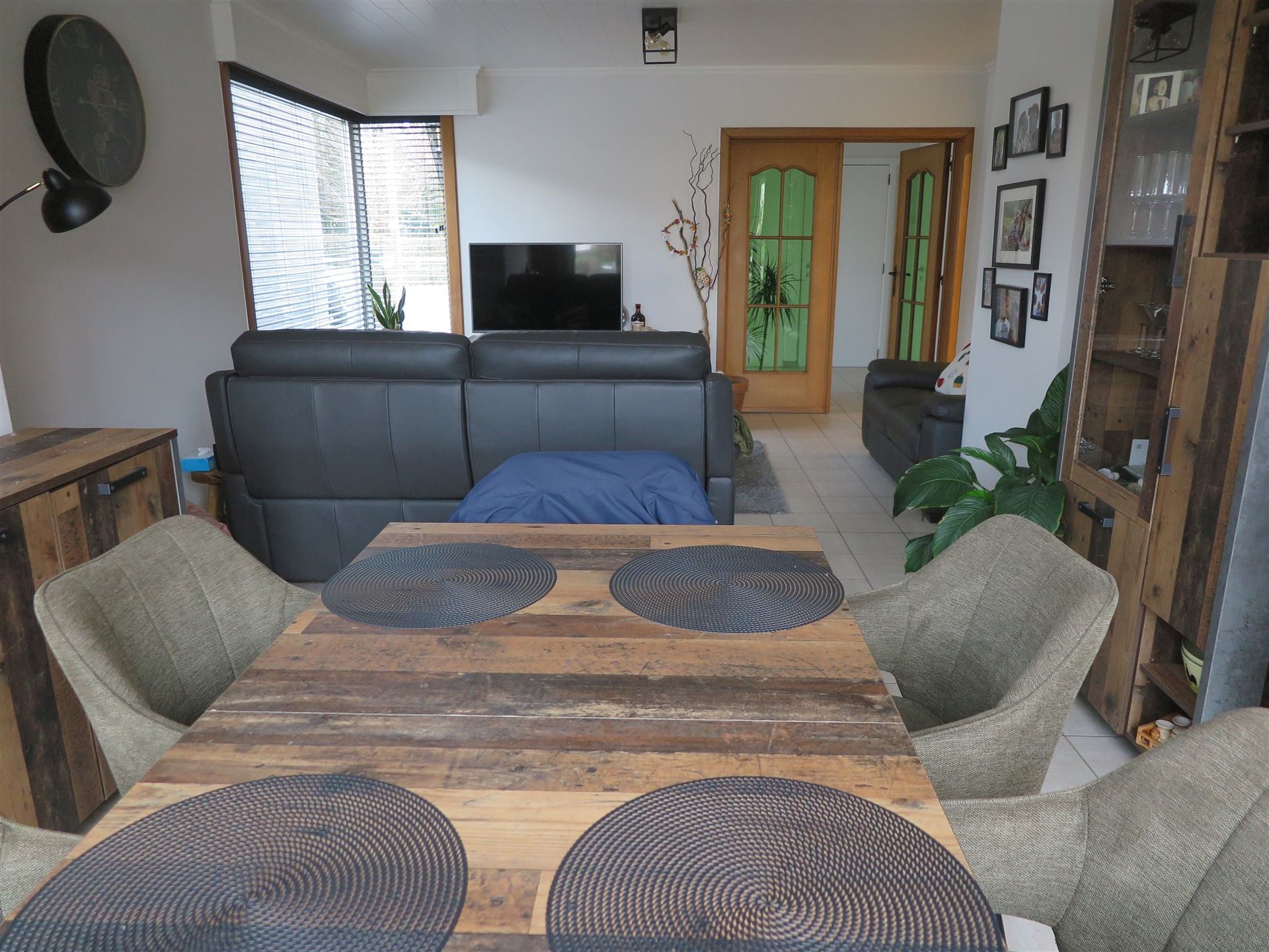 Gezellig 2-slaapkamerhuis in Bassevelde met tuin foto 2