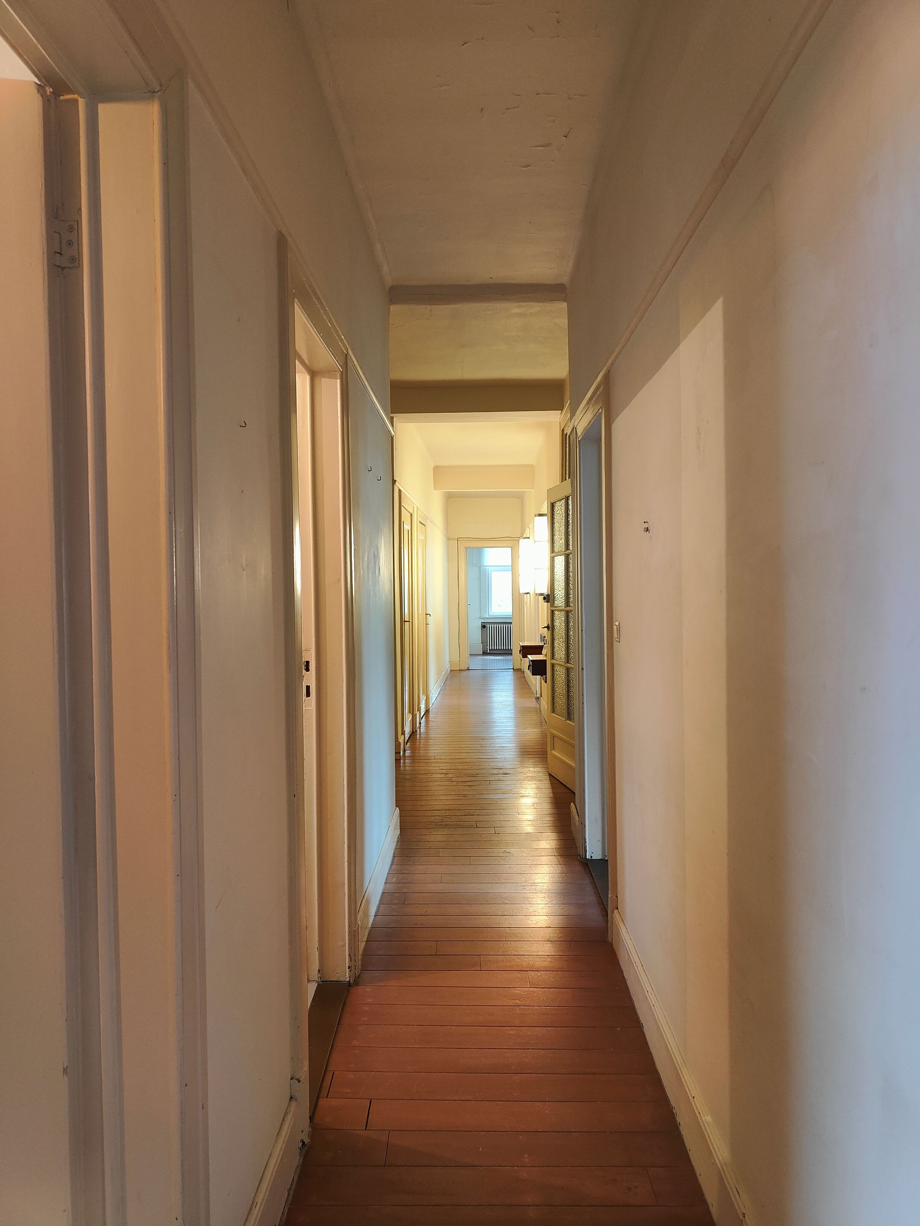 Uiterst charmant HOEKAPPARTEMENT in centrum 3 SLPK + kelder + mog. tot GARAGE! * foto 5