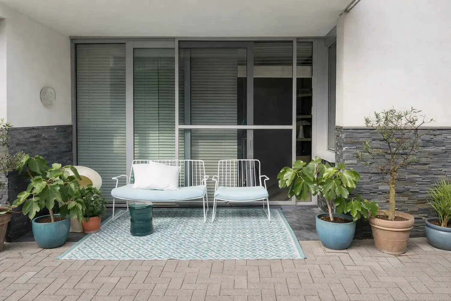 Groen en energiezuinig wonen in alle rust in hartje Antwerpen aan de befaamde Academie foto 8